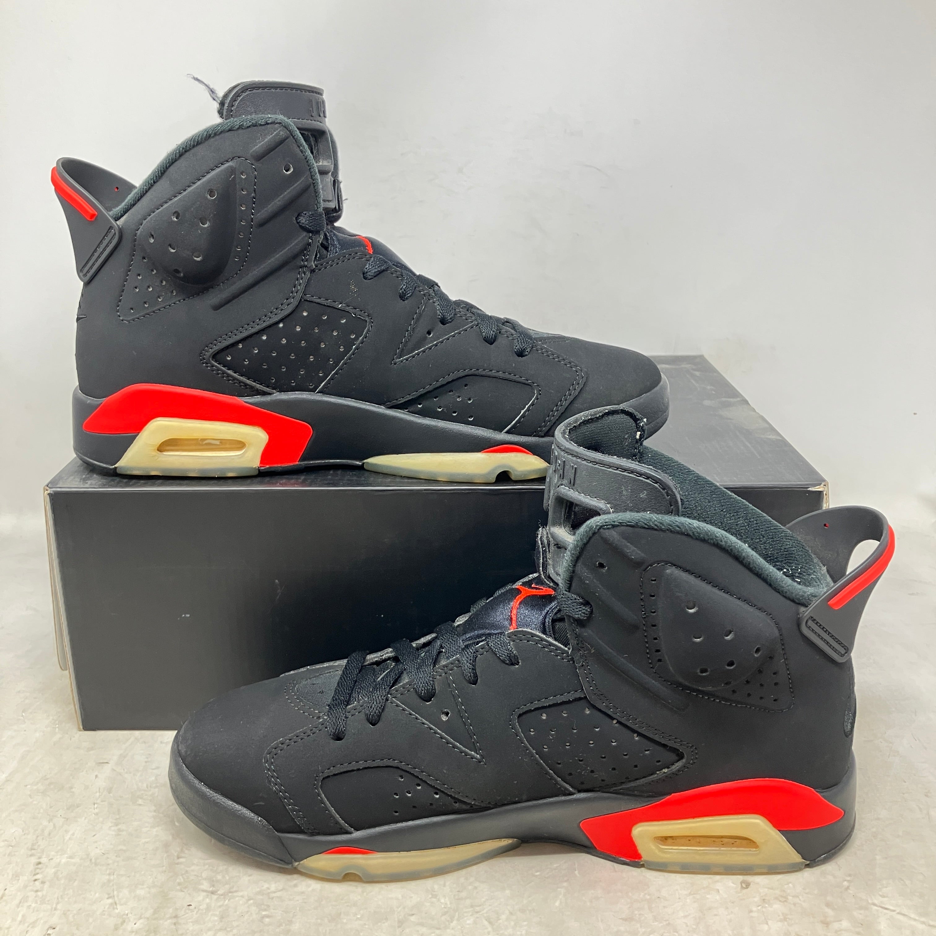 Jordan 6 Retro Black Infrared (2019)