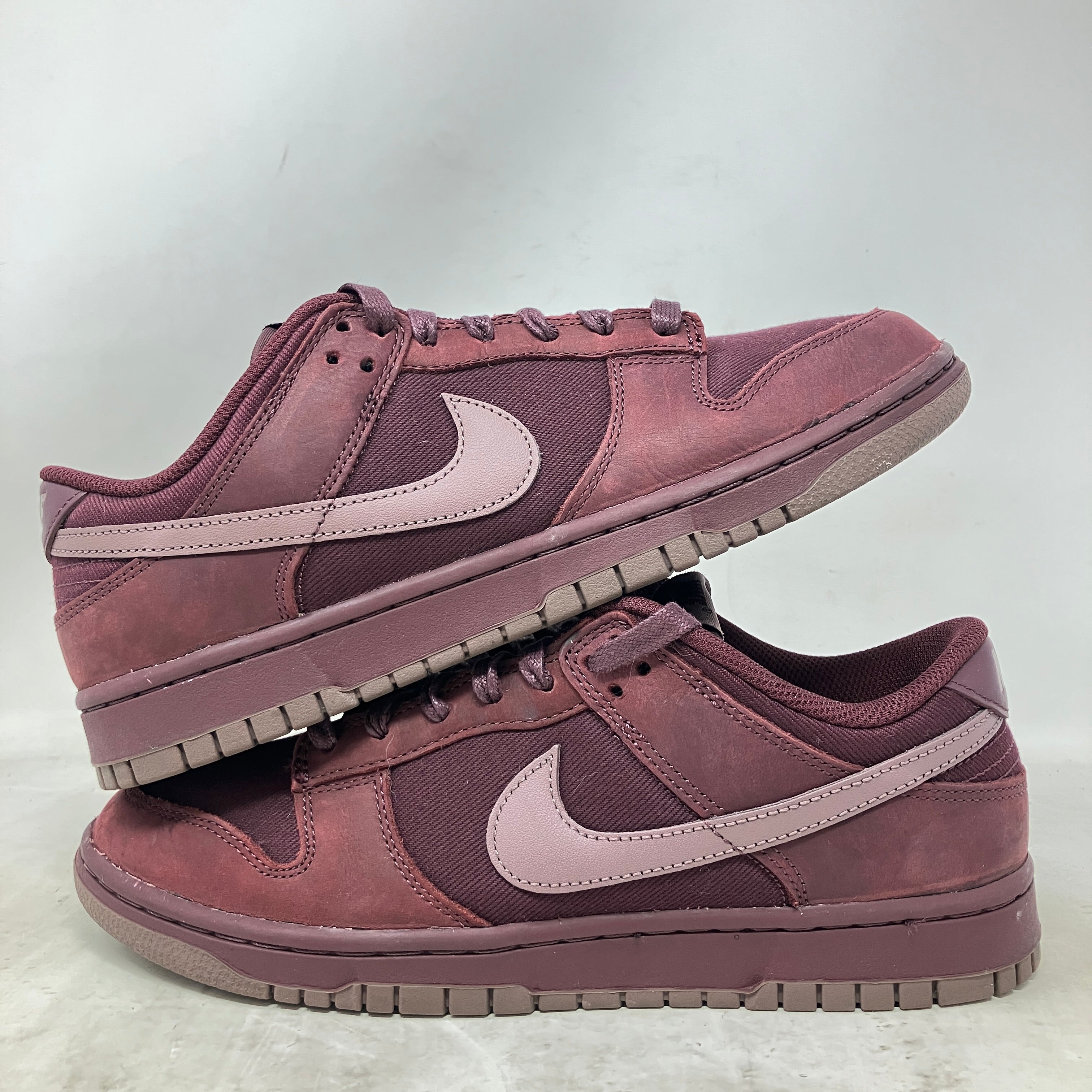 Nike Dunk Low Retro Premium Burgundy Crush
