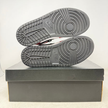 Jordan 1 Mid Chicago Toe
