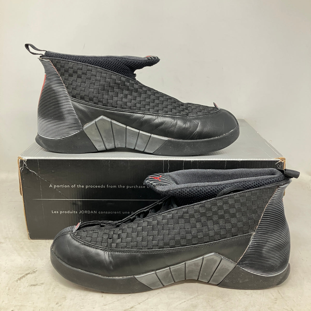 Jordan 15 OG Black Varsity Red (1999)