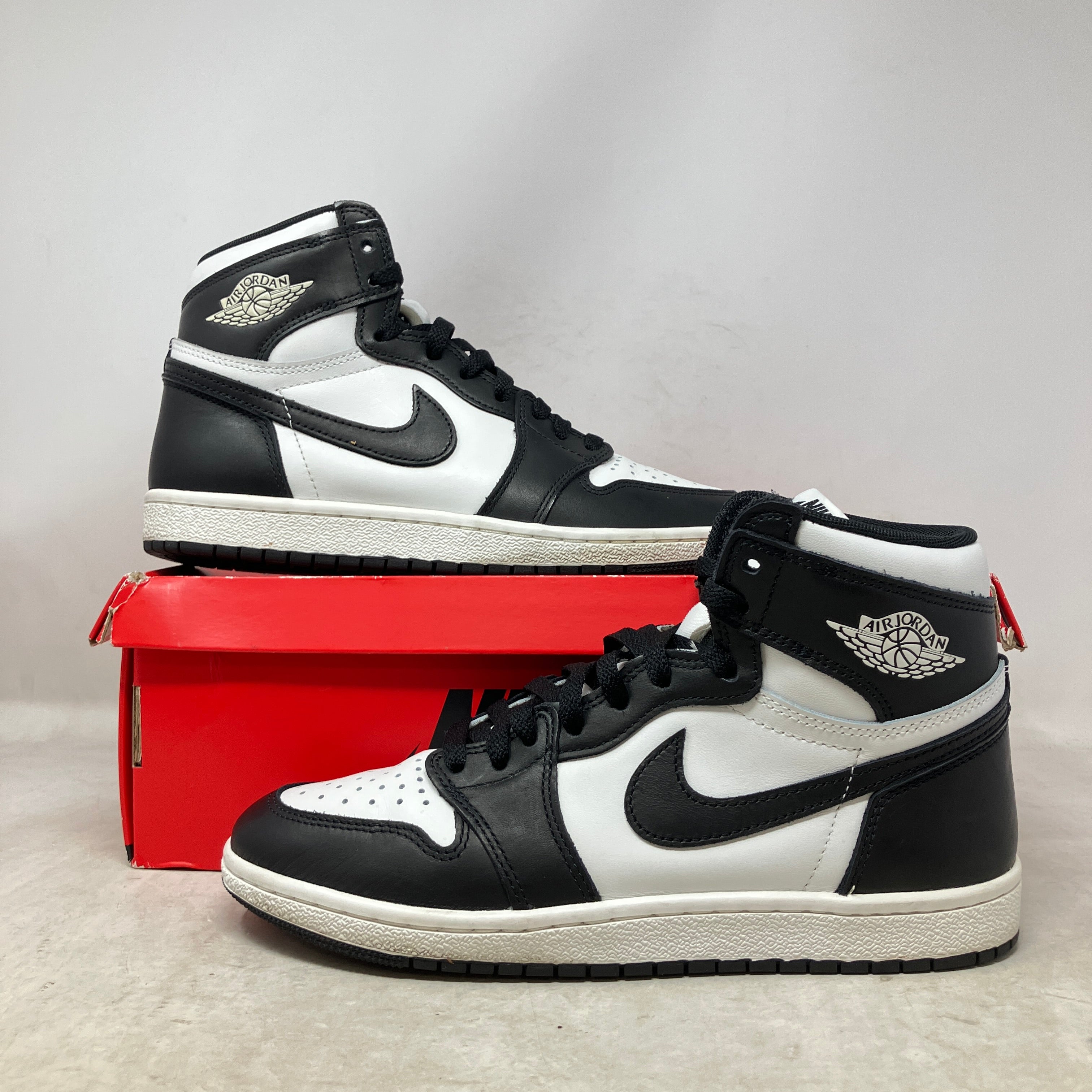 Jordan 1 Retro High '85 Black White (2023)