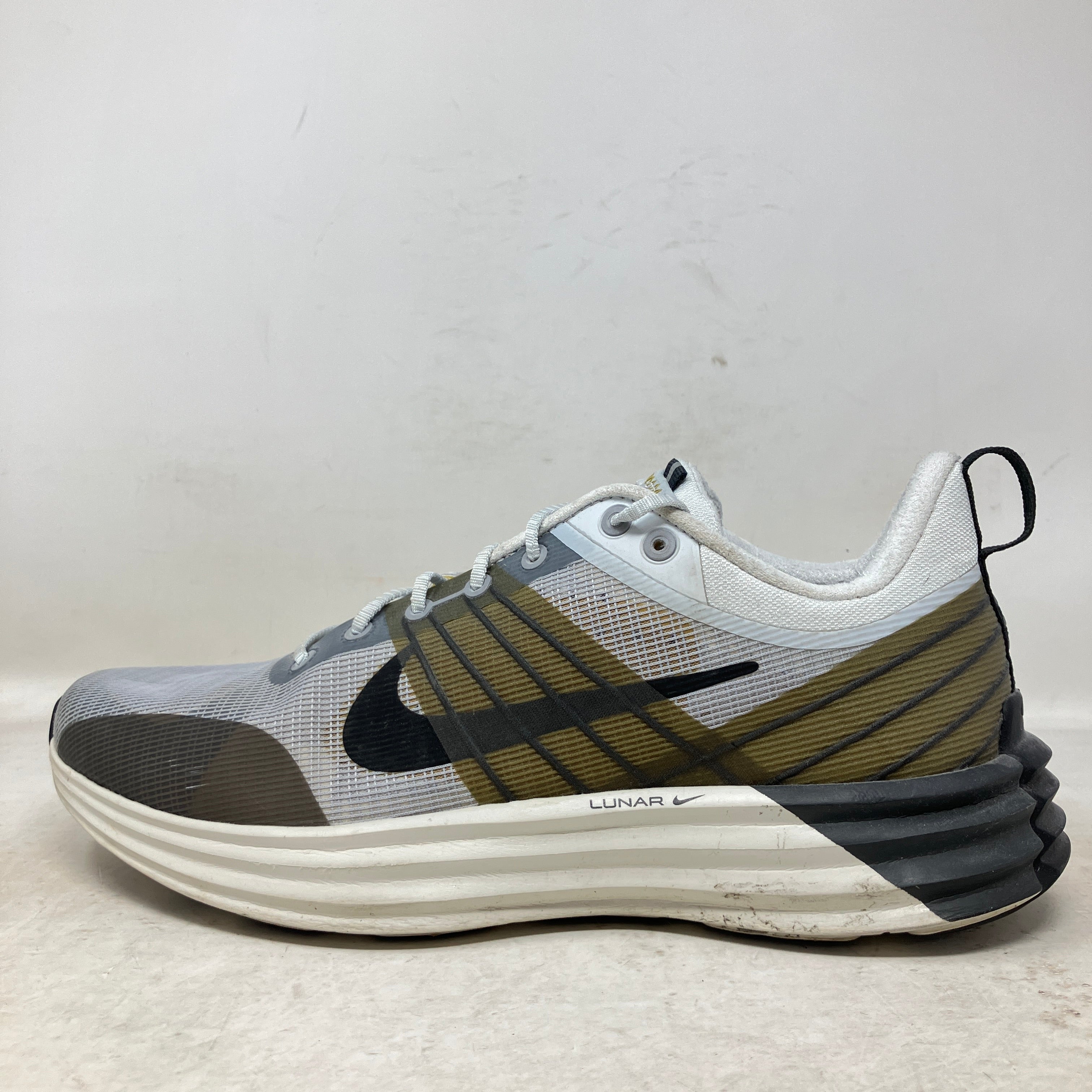 Nike Lunar Roam Platinum Tint Desert Moss