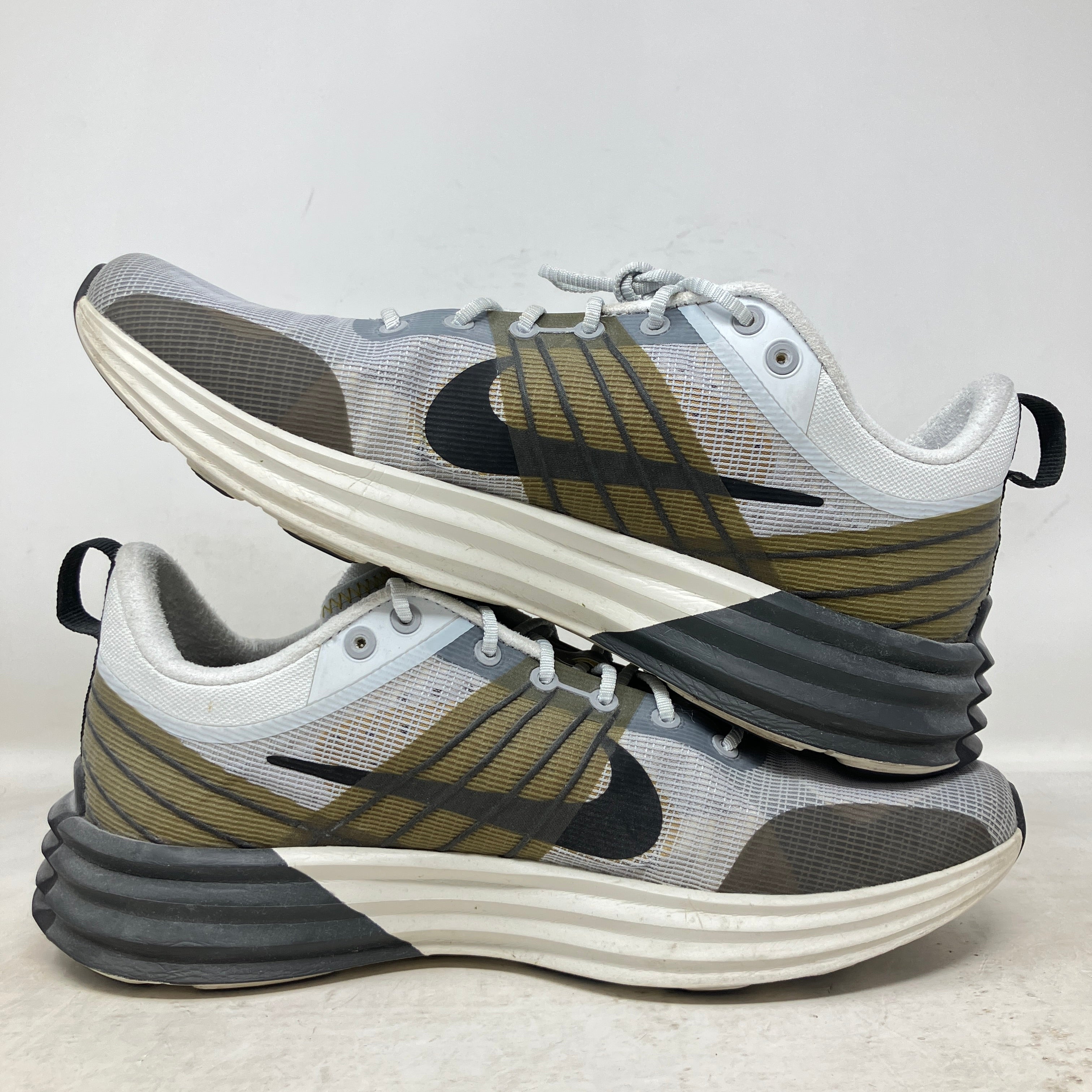 Nike Lunar Roam Platinum Tint Desert Moss