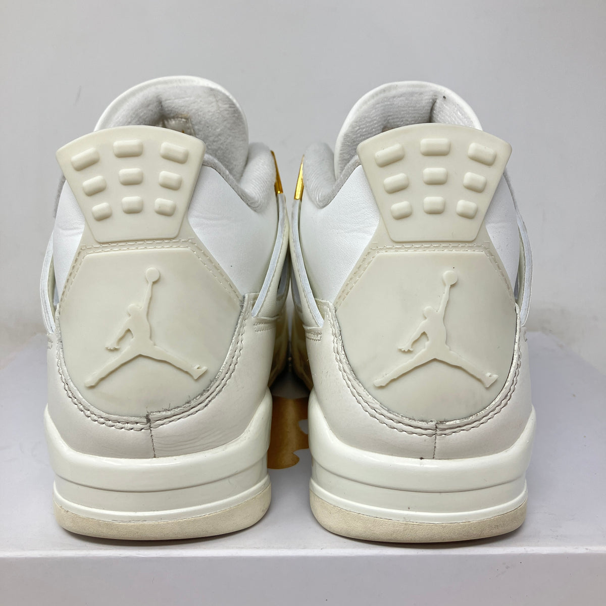 Jordan 4 Retro Metallic Gold (Women's)
