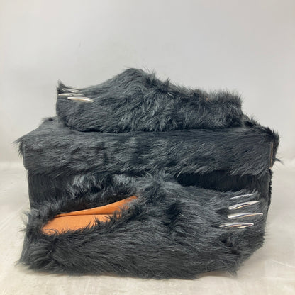Bravest Studios Bear Claw Mule Black