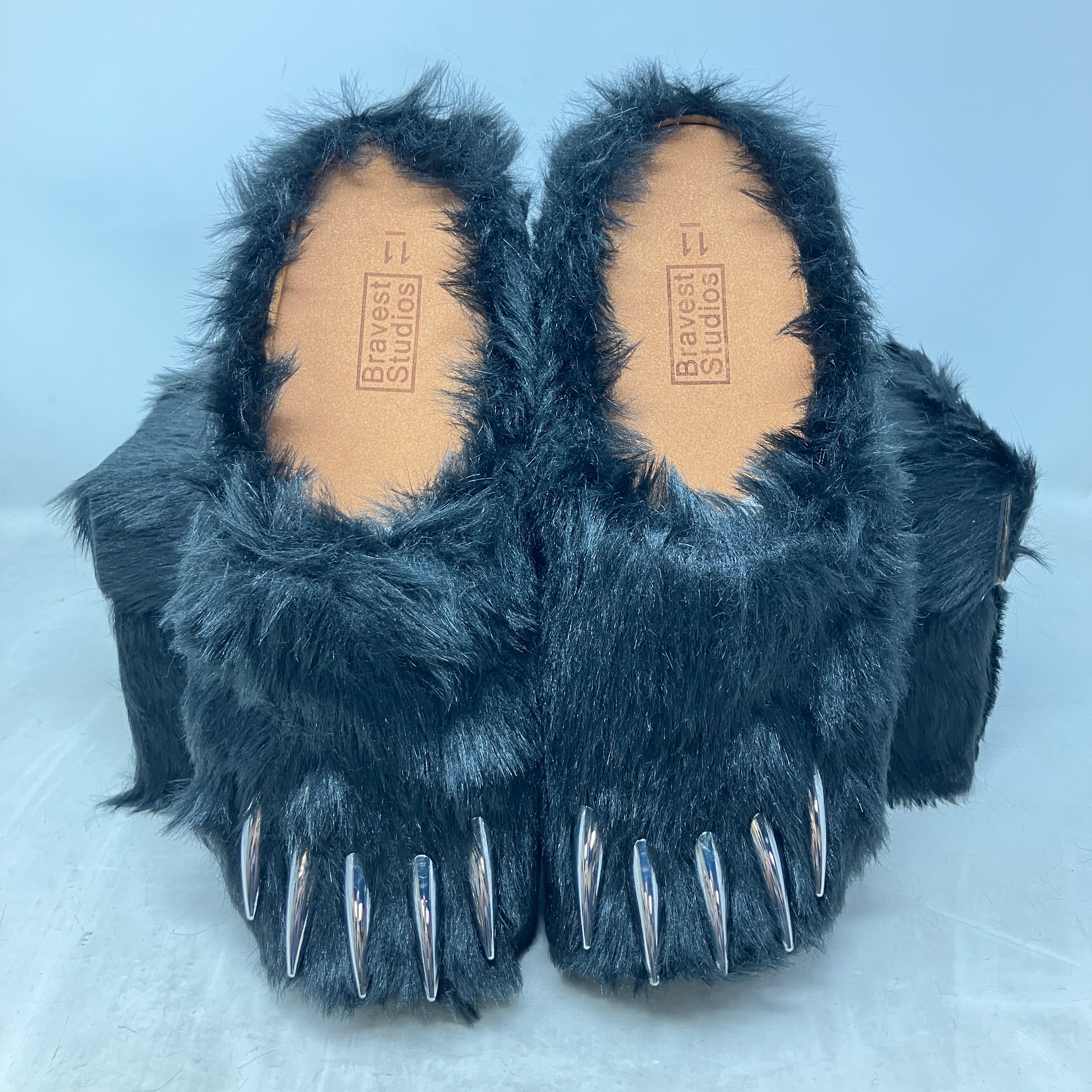 Bravest Studios Bear Claw Mule Black