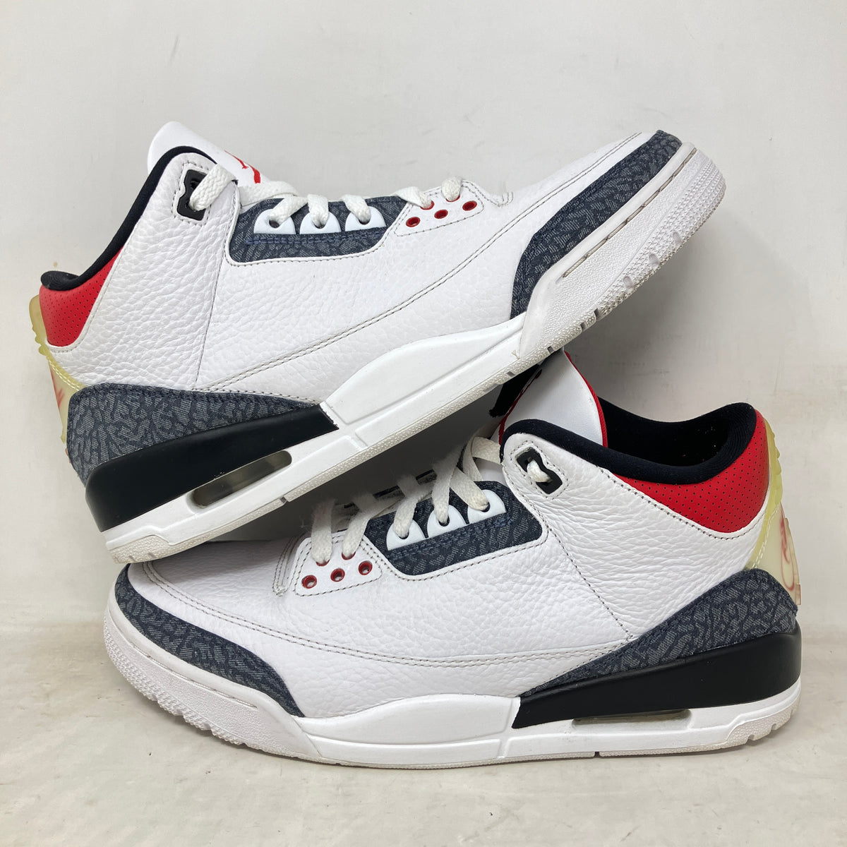 Jordan 3 Retro SE Fire Red Denim (2020)