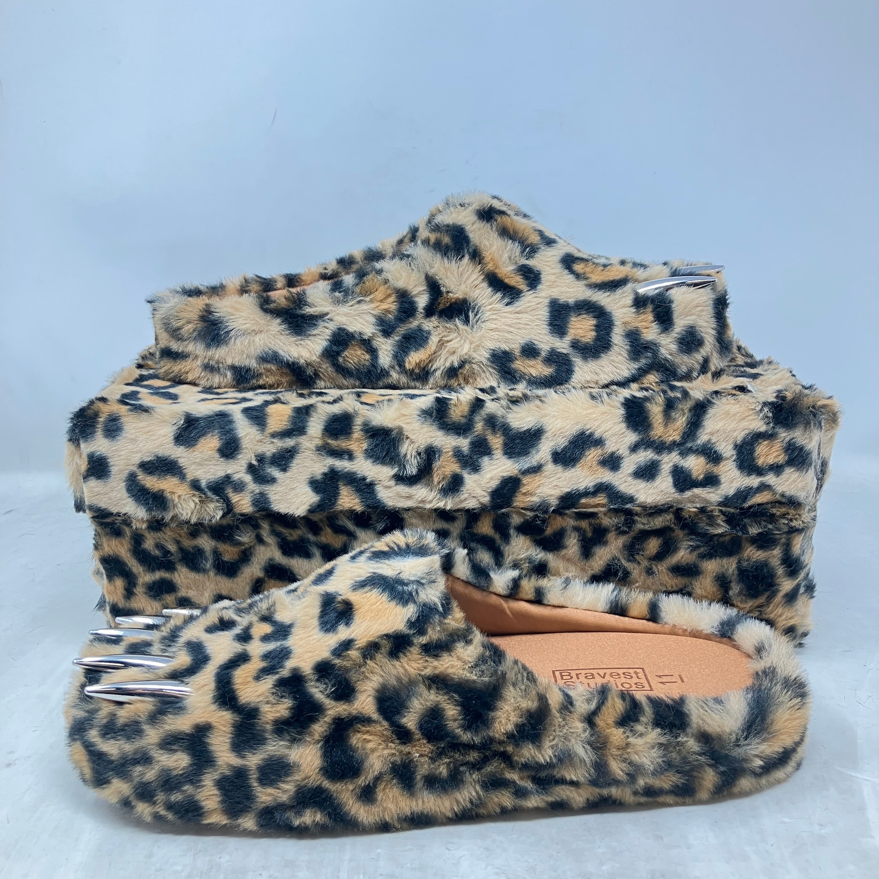 Bravest Studios Leopard Claw Mule Leopard