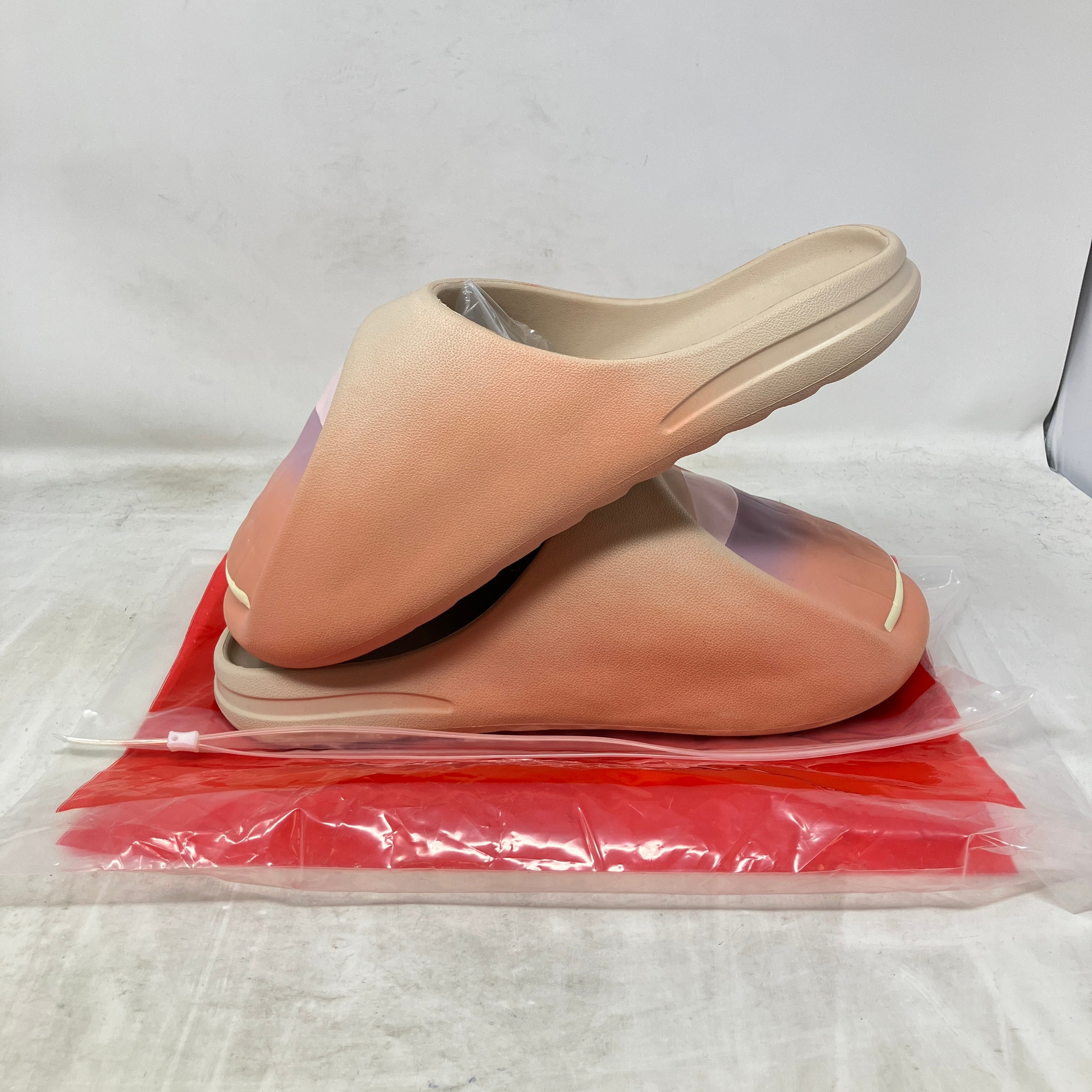 Bravest Studios Toe Slipper Canyaon