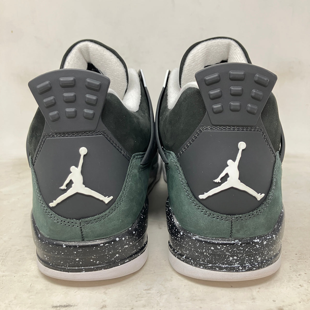 Jordan 4 Retro Fear (2024)