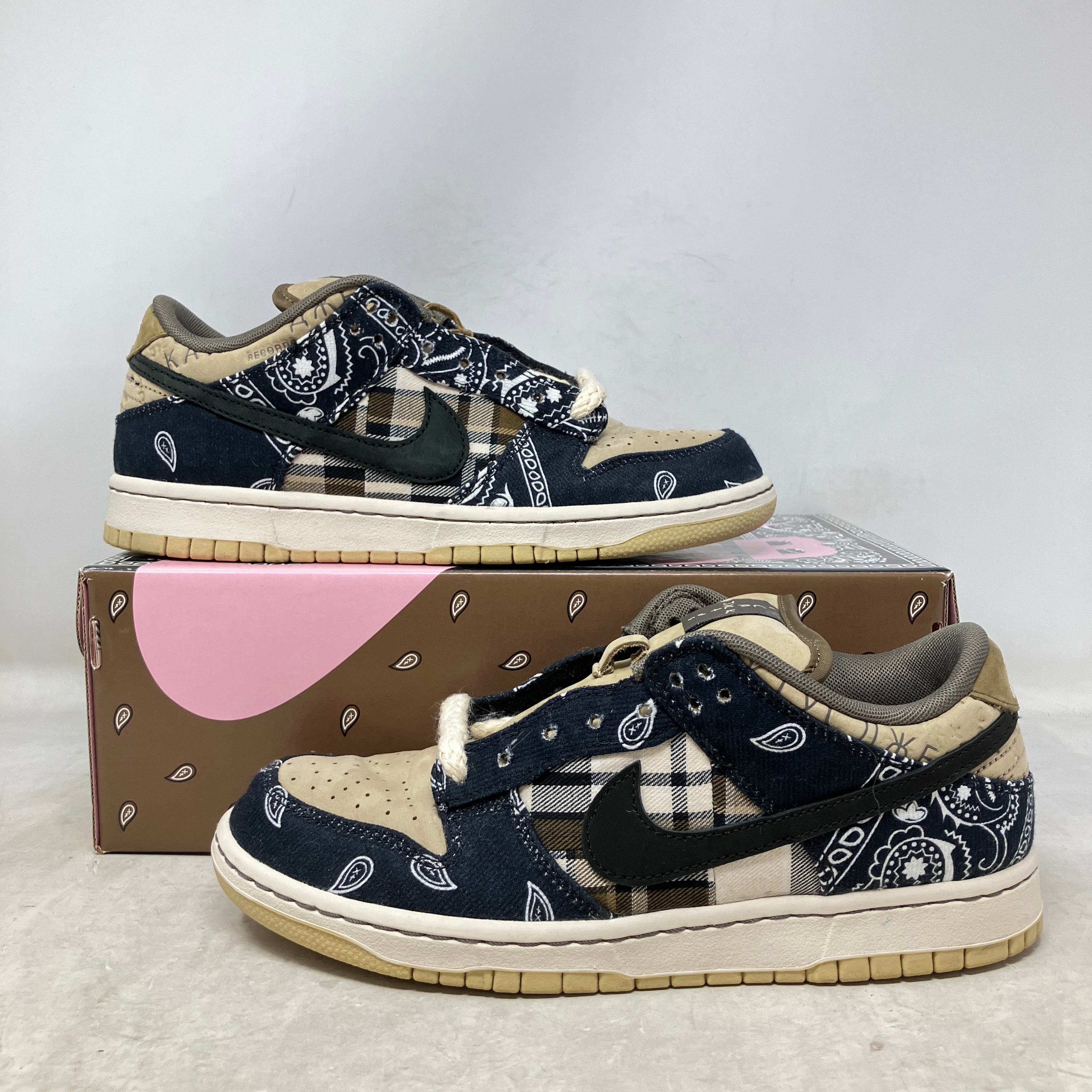 Nike SB Dunk Low Travis Scott