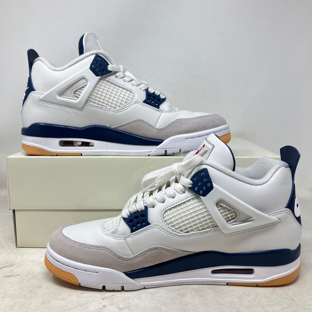 Jordan 4 Retro SB Navy