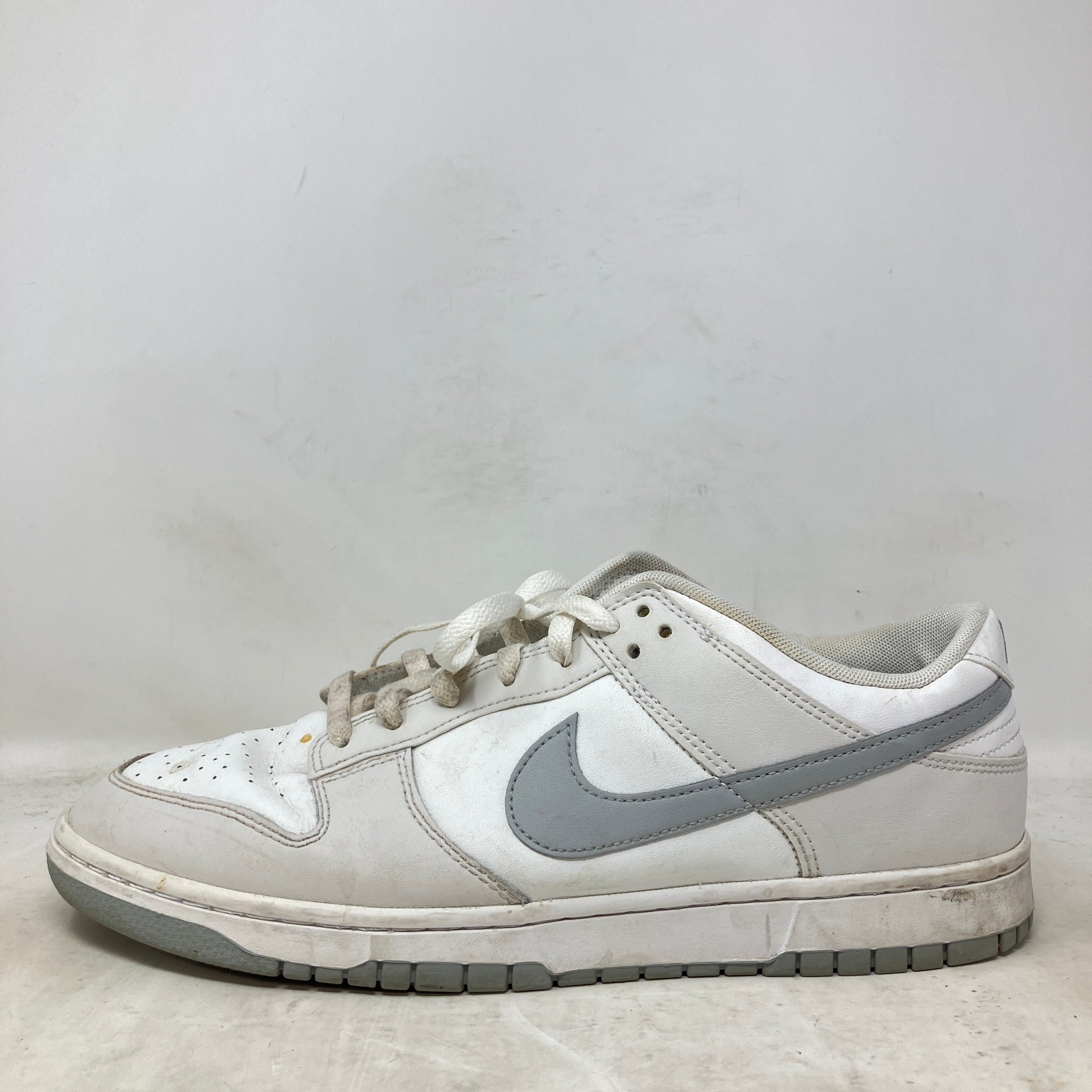 Nike Dunk Low Retro Summit White Light Smoke Grey