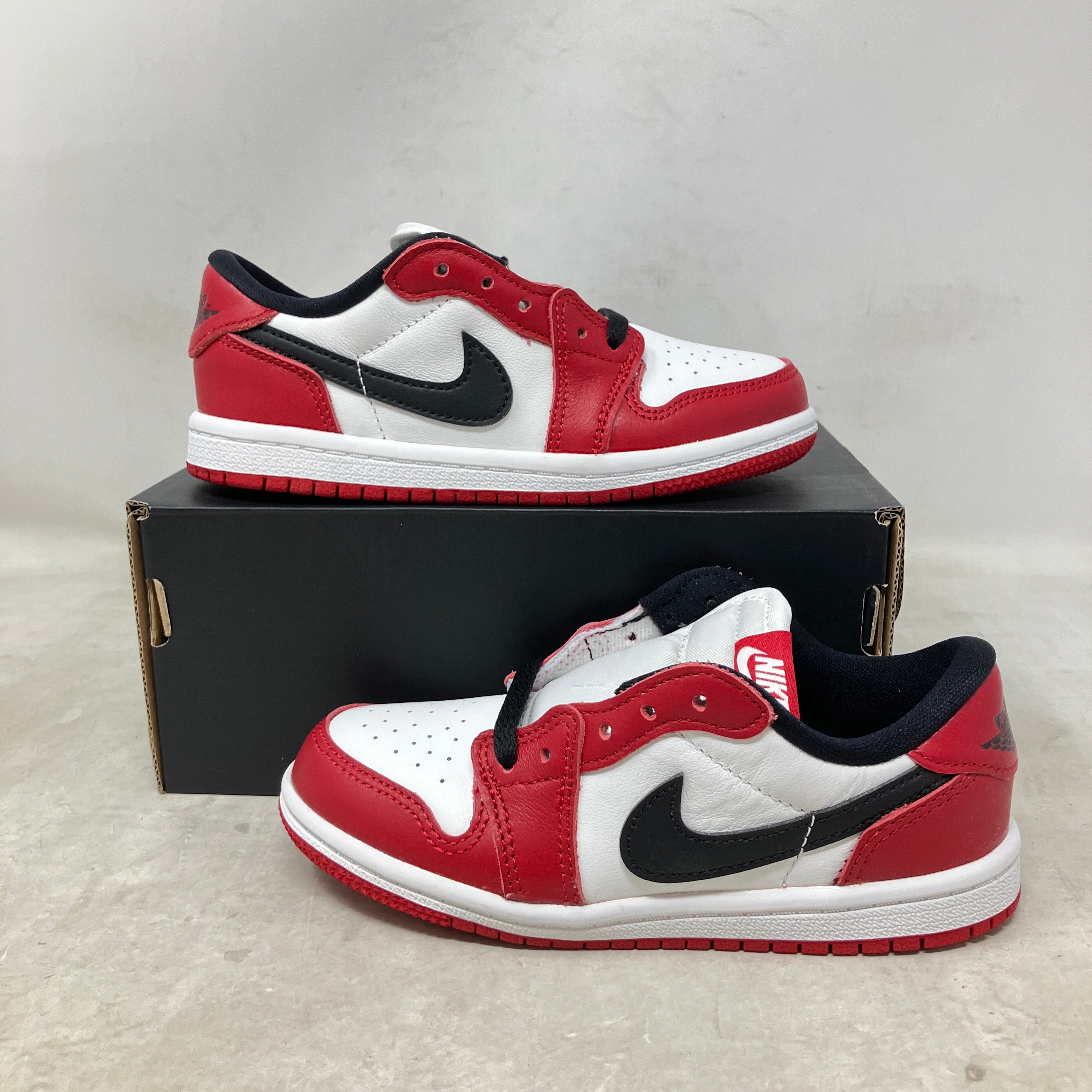 Jordan 1 Retro Low OG Chicago (2025) (TD)
