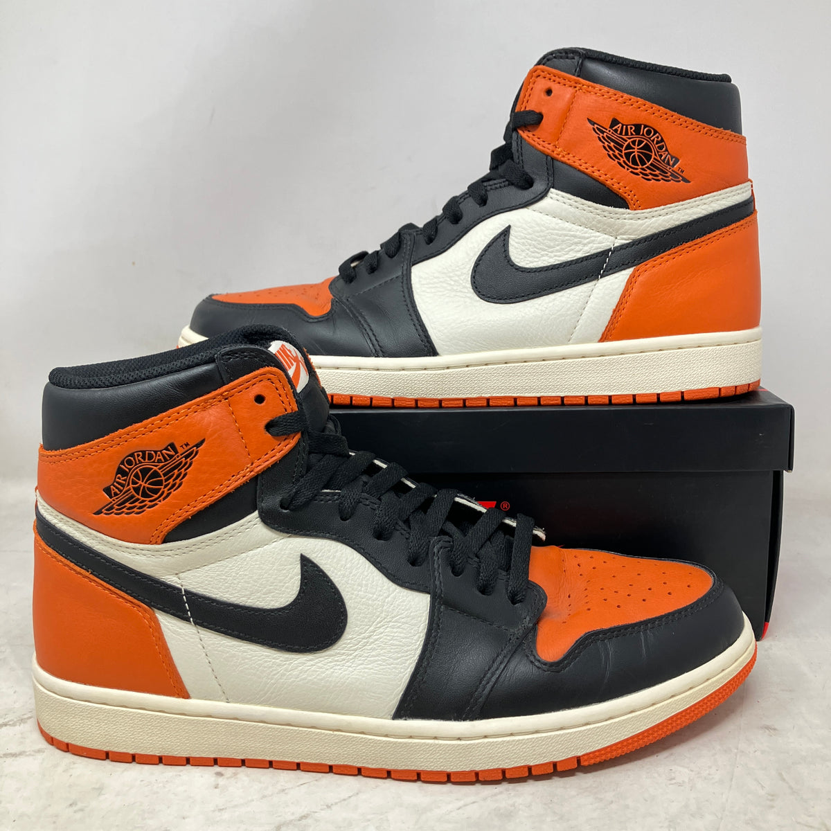 Jordan 1 Retro Shattered Backboard (2015)