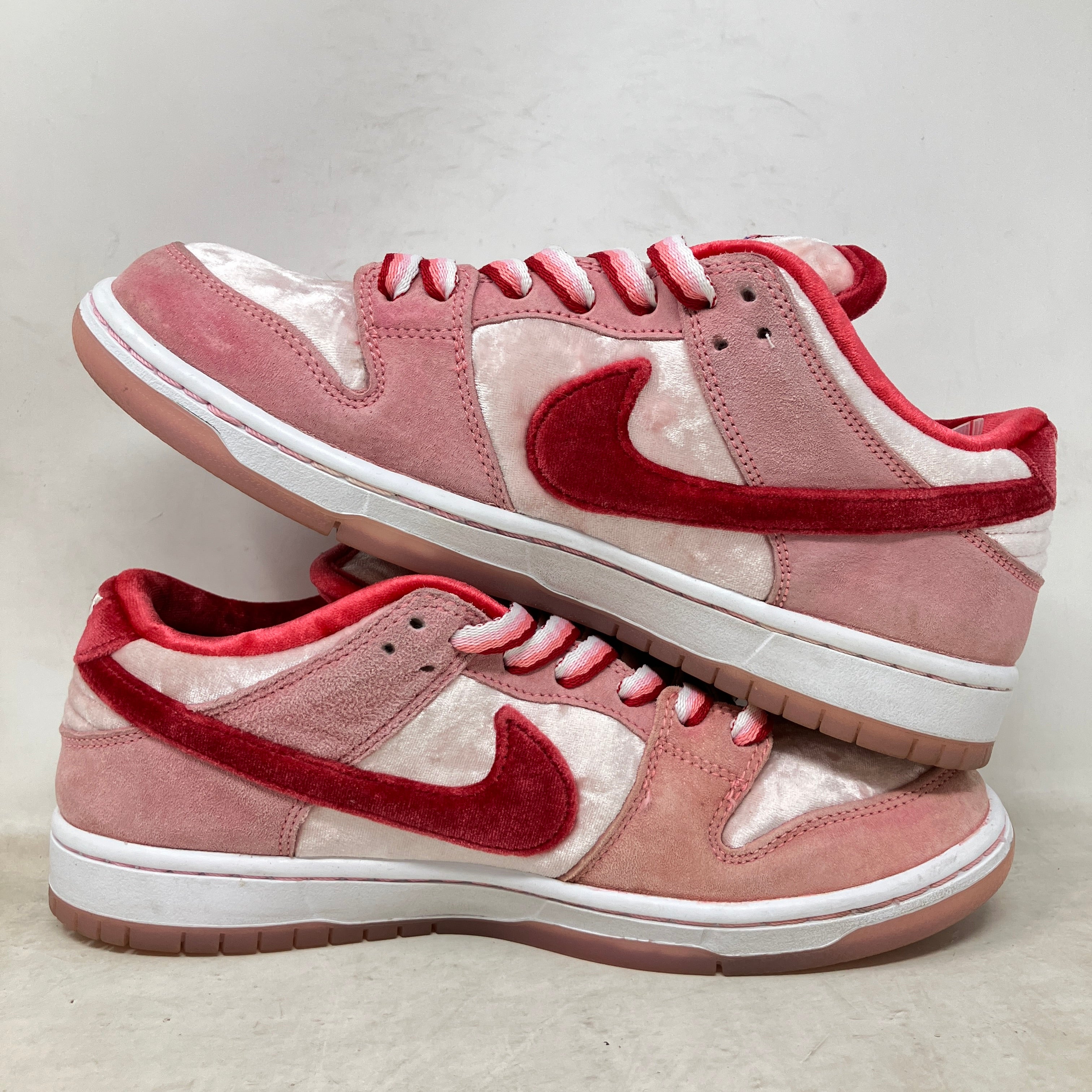 Nike SB Dunk Low StrangeLove Skateboards – Hidden Realm