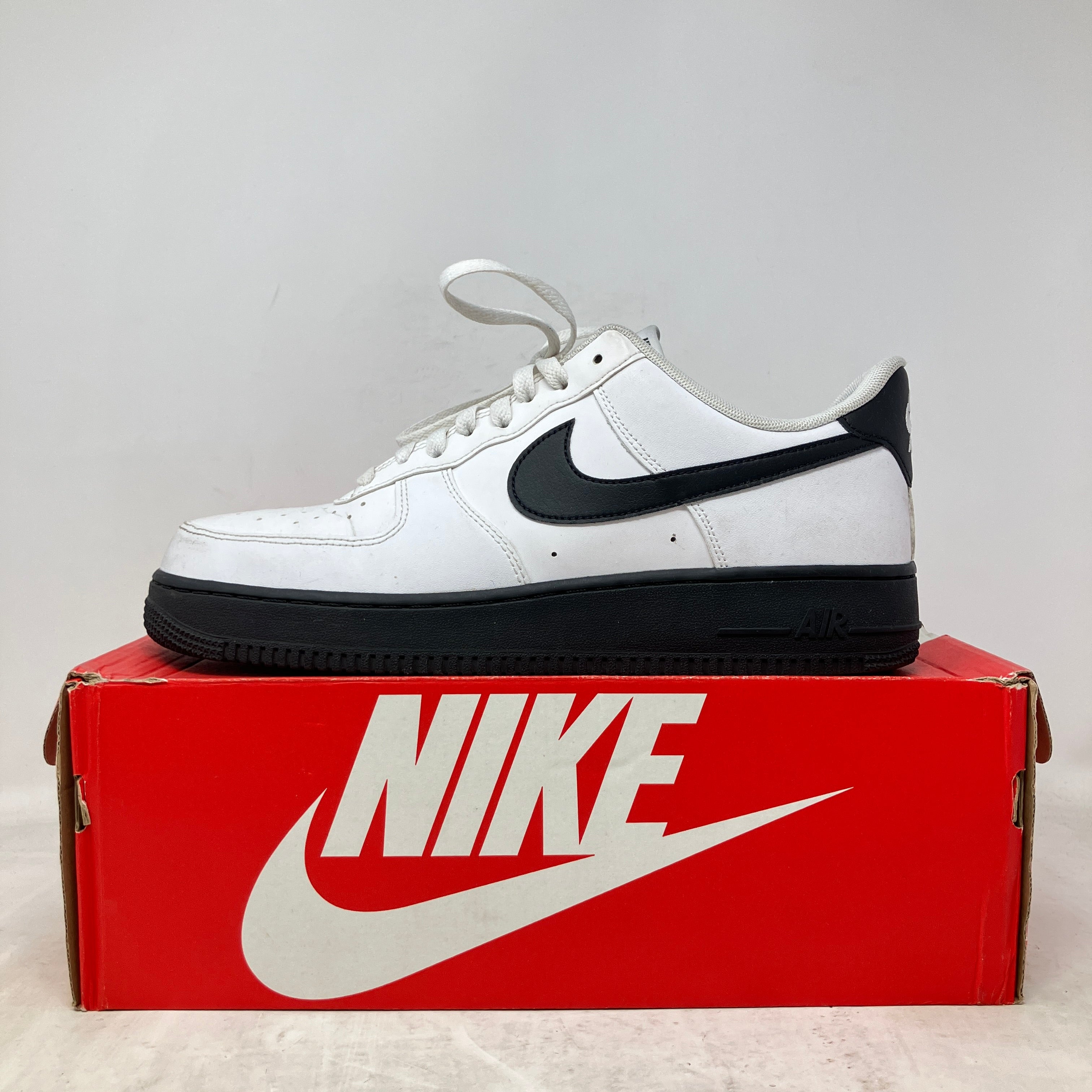 Nike Air Force 1 Low White Black Midsole