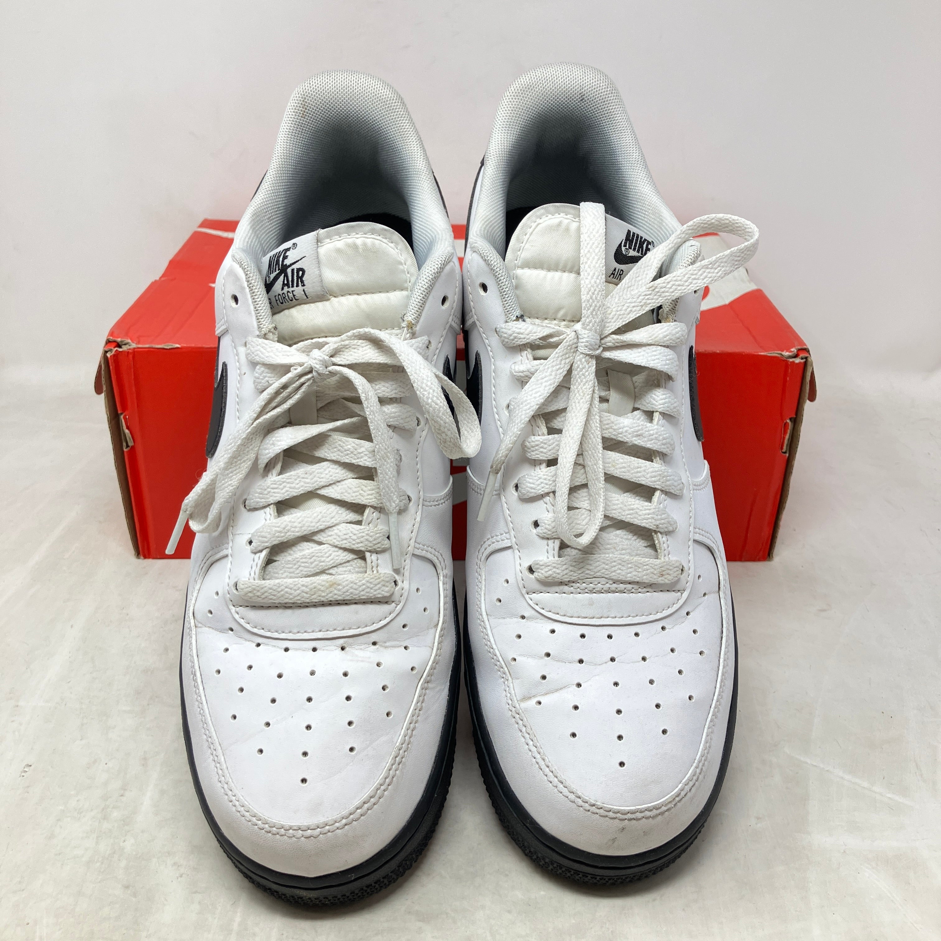 Nike Air Force 1 Low White Black Midsole