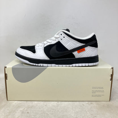 Nike SB Dunk Low TIGHTBOOTH