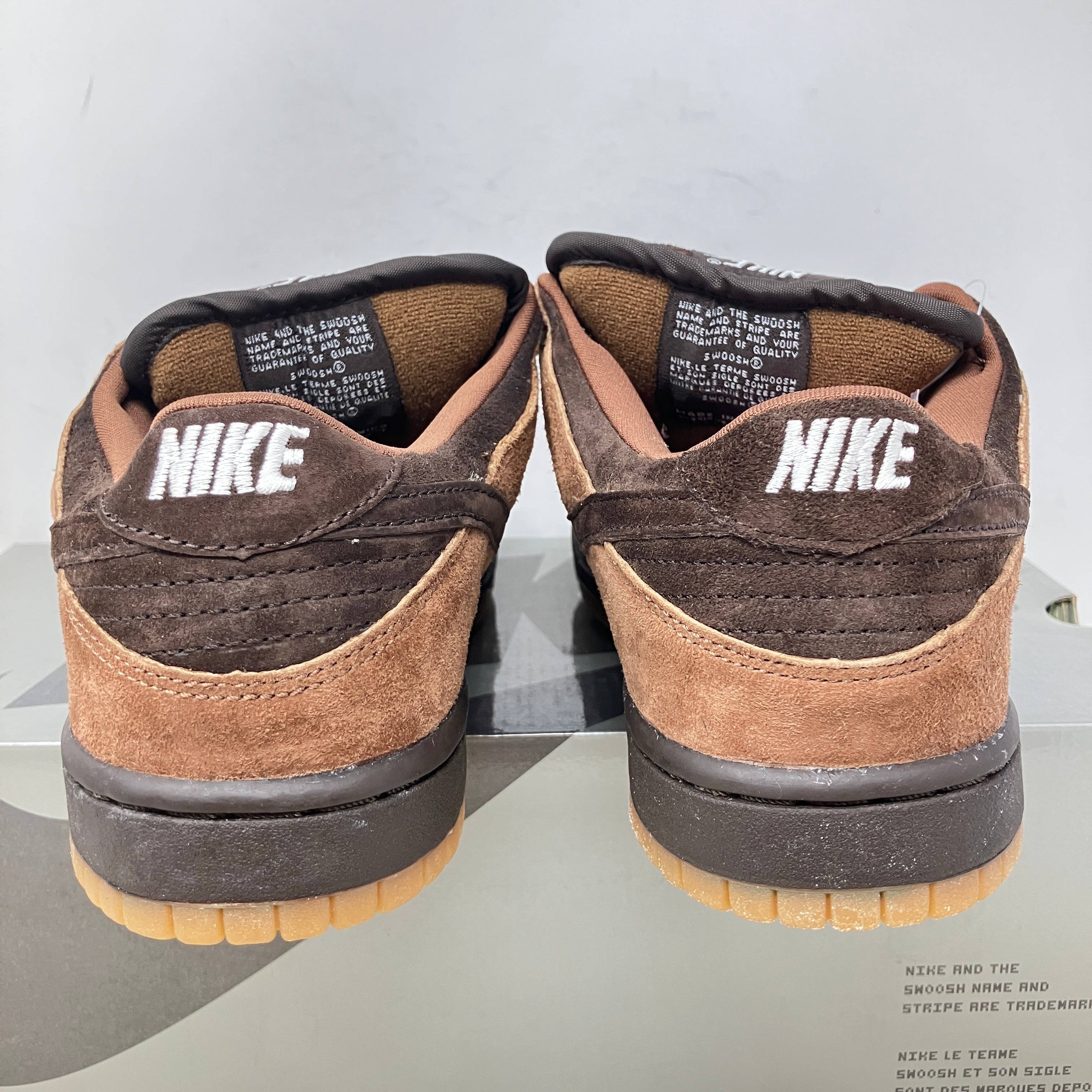 Nike SB Dunk Low Bison