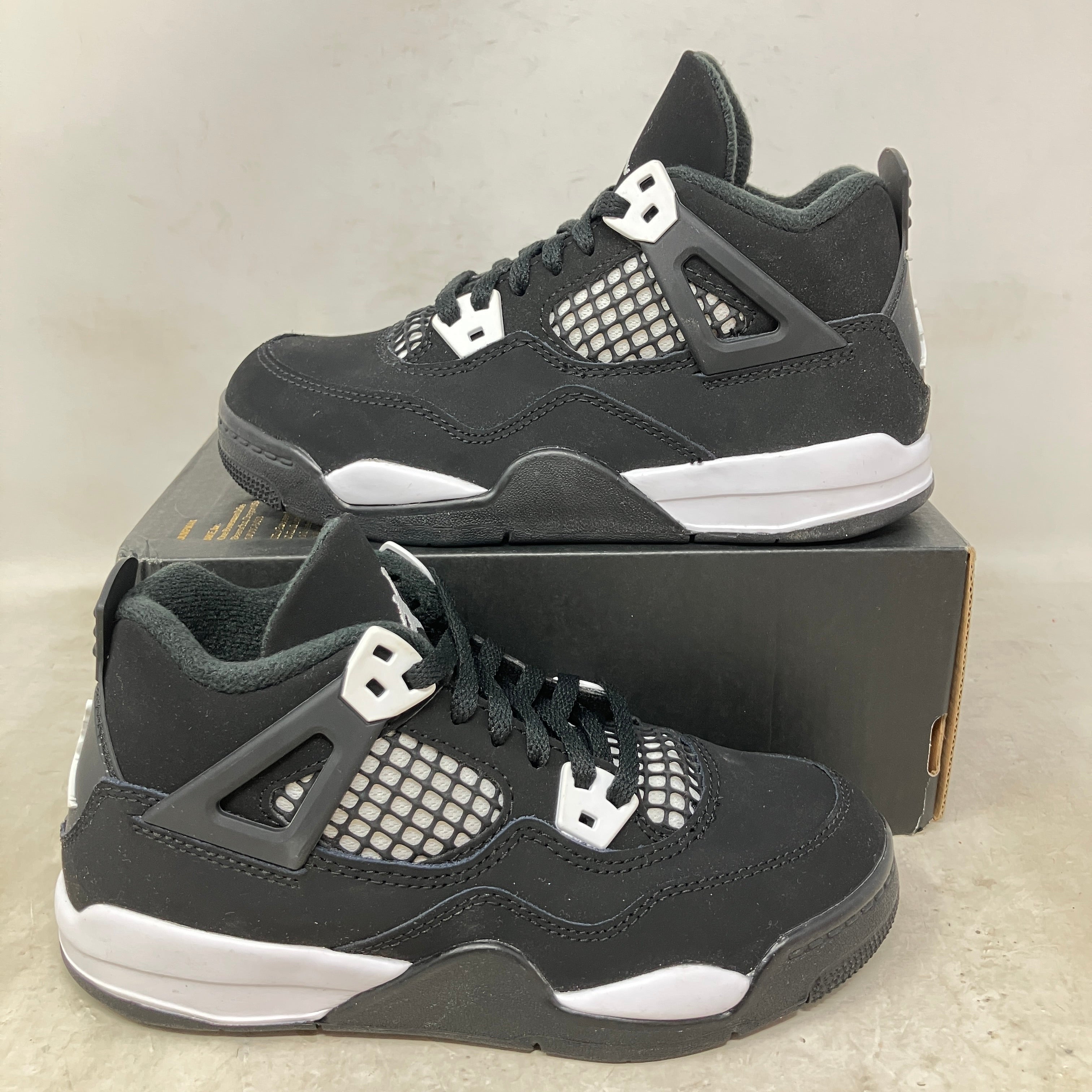 Jordan 4 Retro White Thunder (PS)