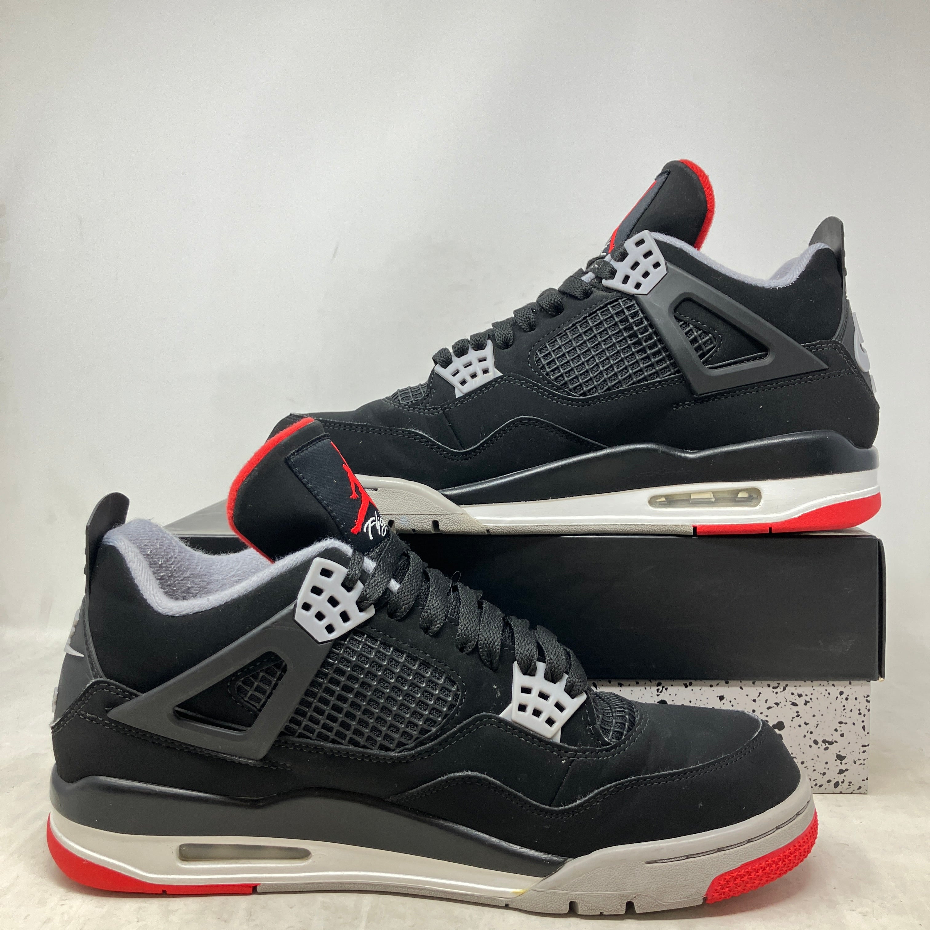 Jordan 4 Retro Bred (2019)