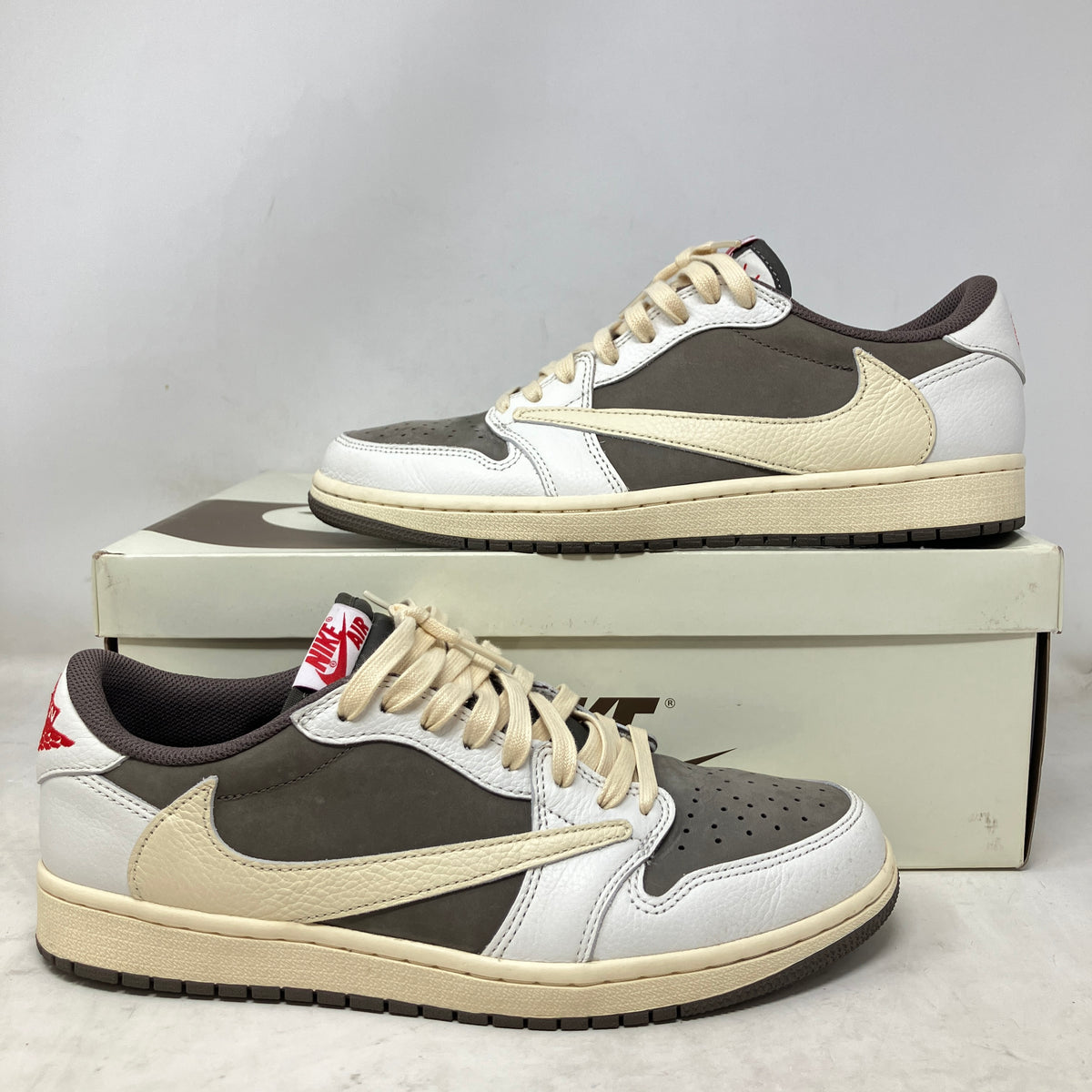 Jordan 1 Retro Low OG SP Travis Scott Reverse Mocha