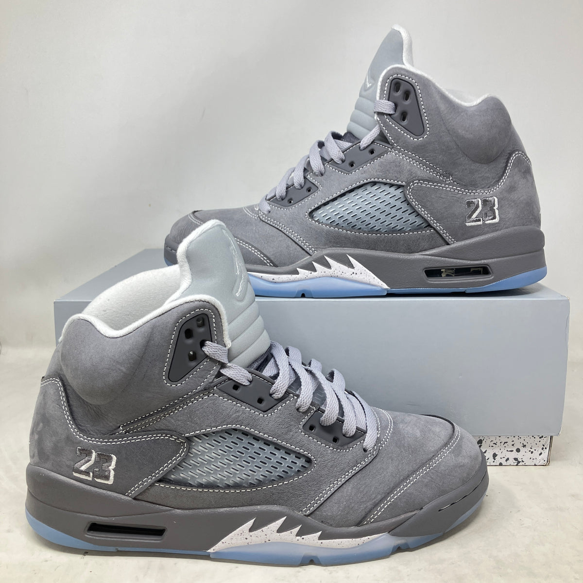 Jordan 5 Retro Wolf Grey (2026)