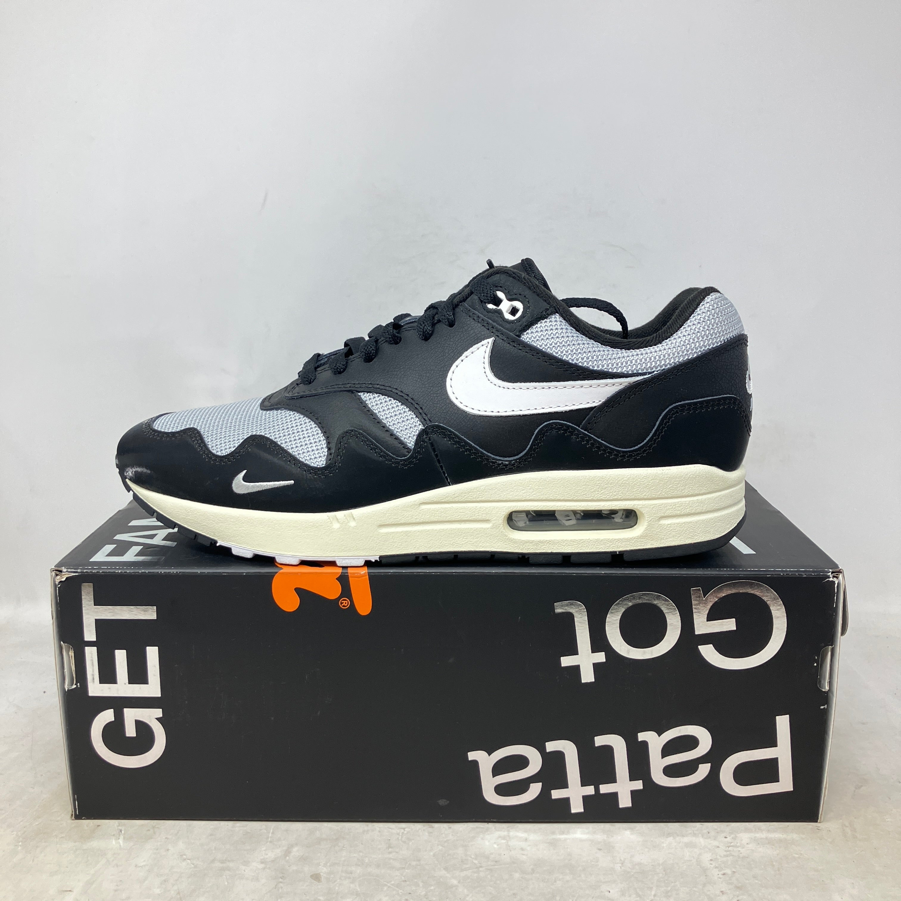 Nike Air Max 1 Patta Waves Black (with Bracelet)