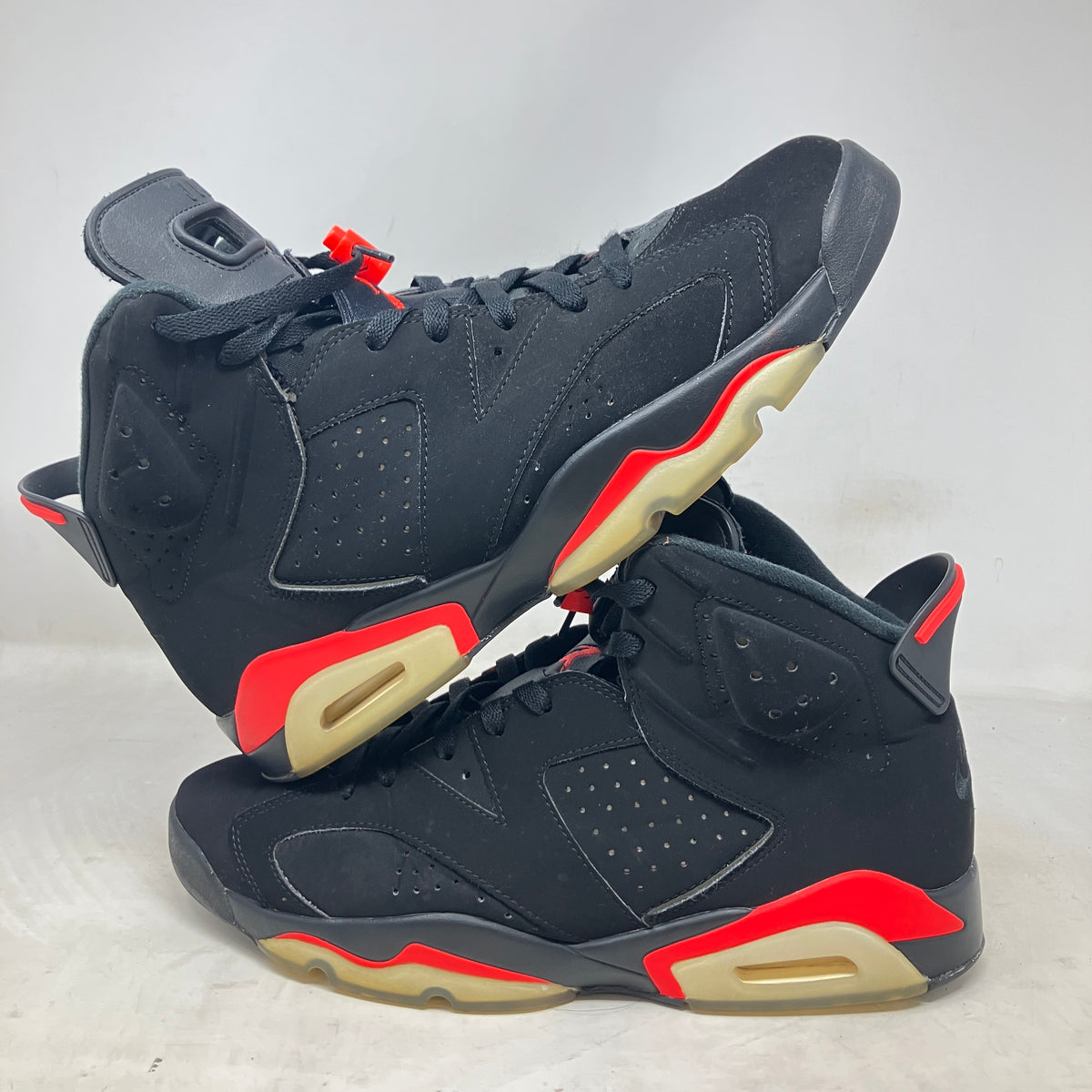 Jordan 6 Retro Black Infrared (2019)