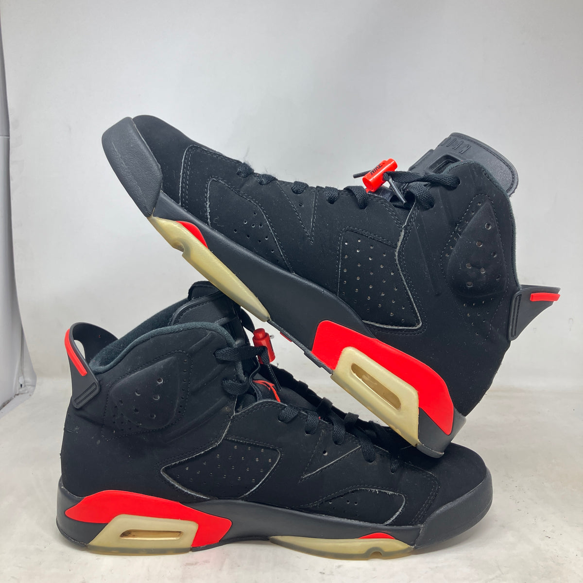 Jordan 6 Retro Black Infrared (2019)
