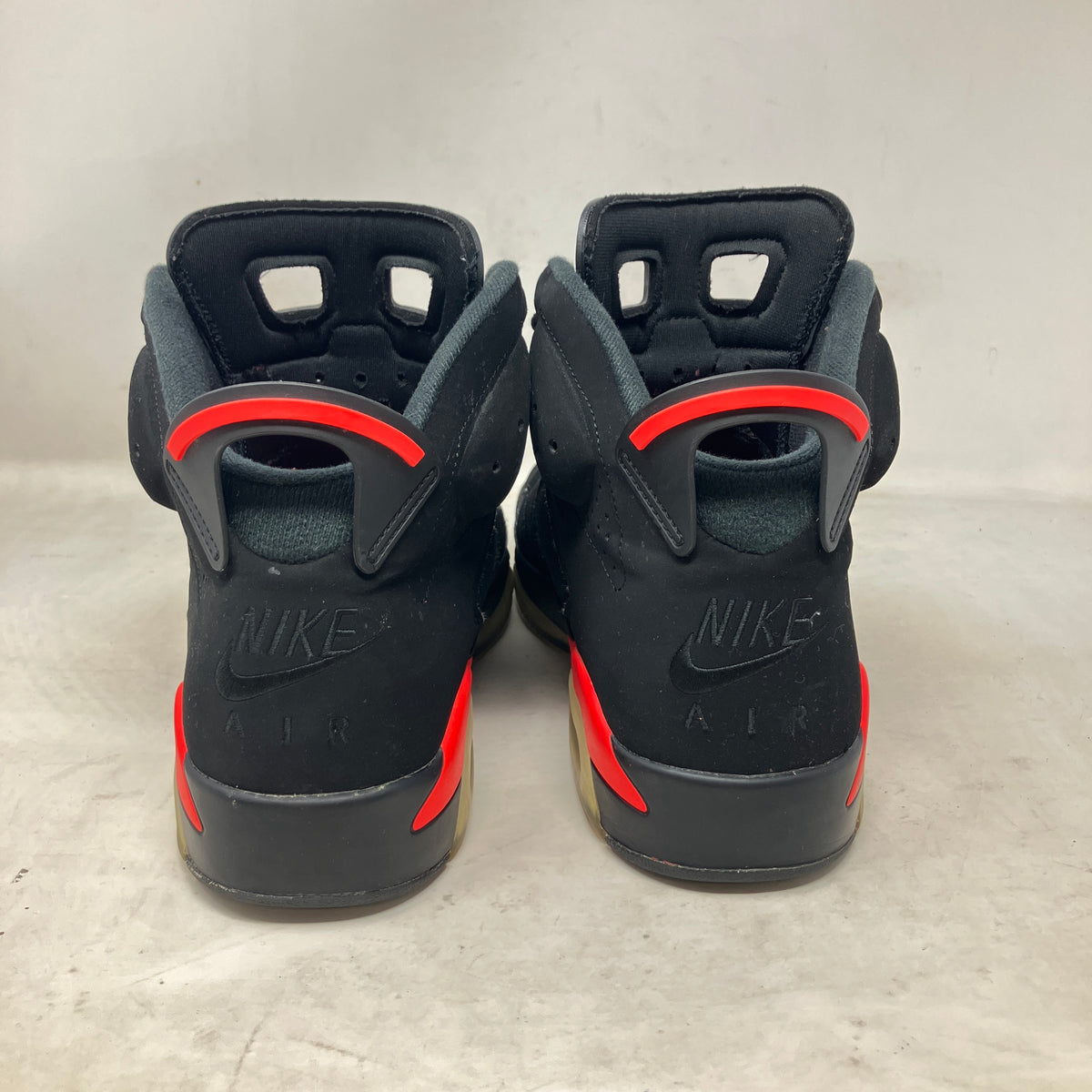 Jordan 6 Retro Black Infrared (2019)