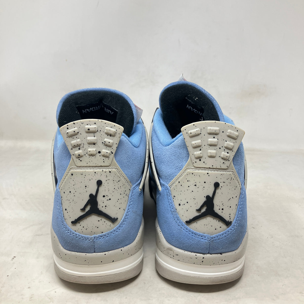 Jordan 4 Retro University Blue
