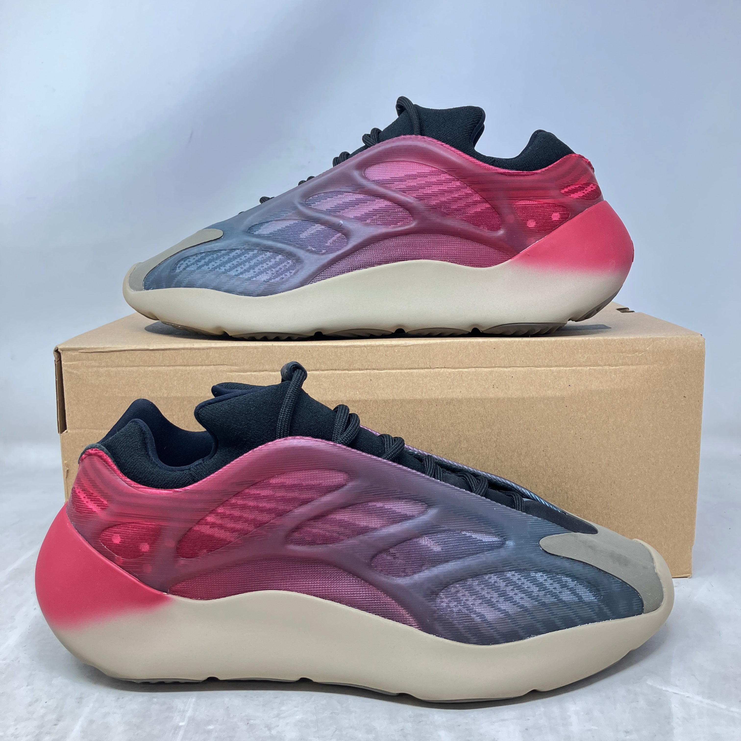 adidas Yeezy 700 V3 Fade Carbon