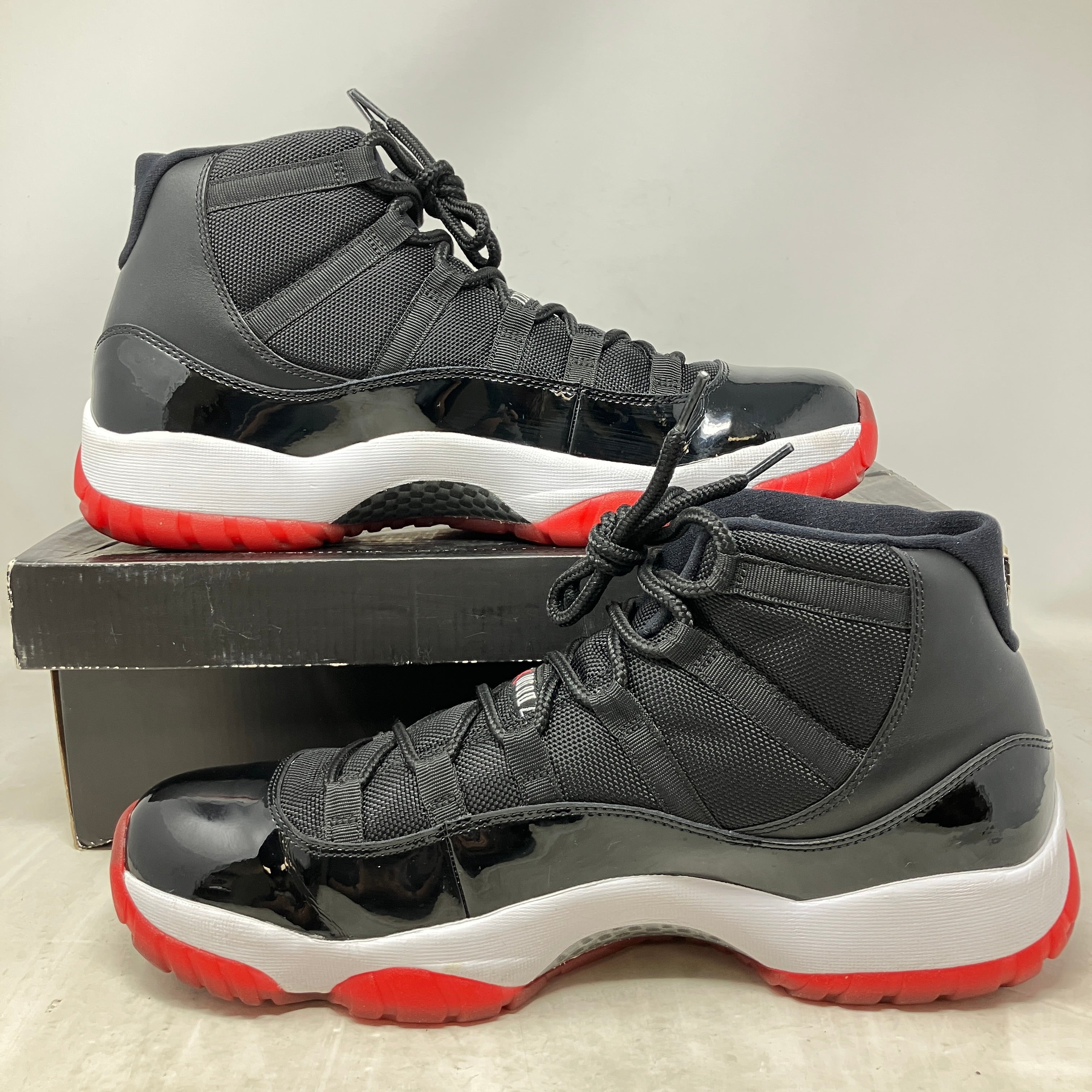 Jordan 11 Retro Playoffs (2012)