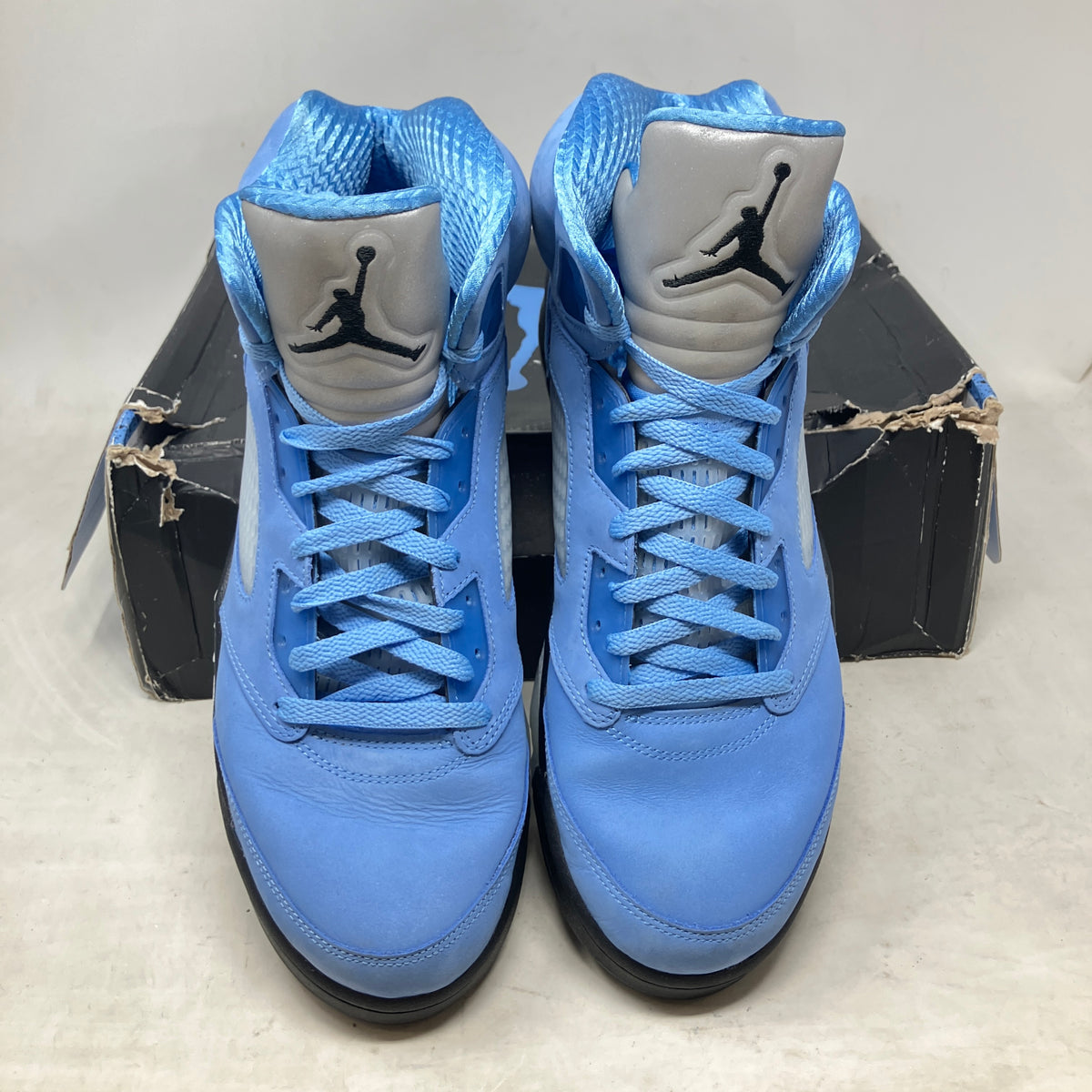 Jordan 5 Retro UNC University Blue