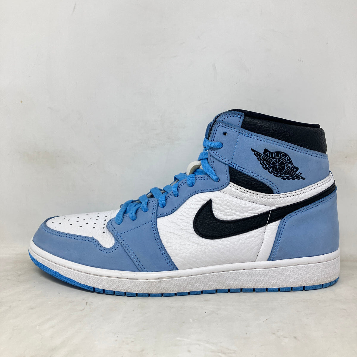 Jordan 1 Retro High OG University Blue