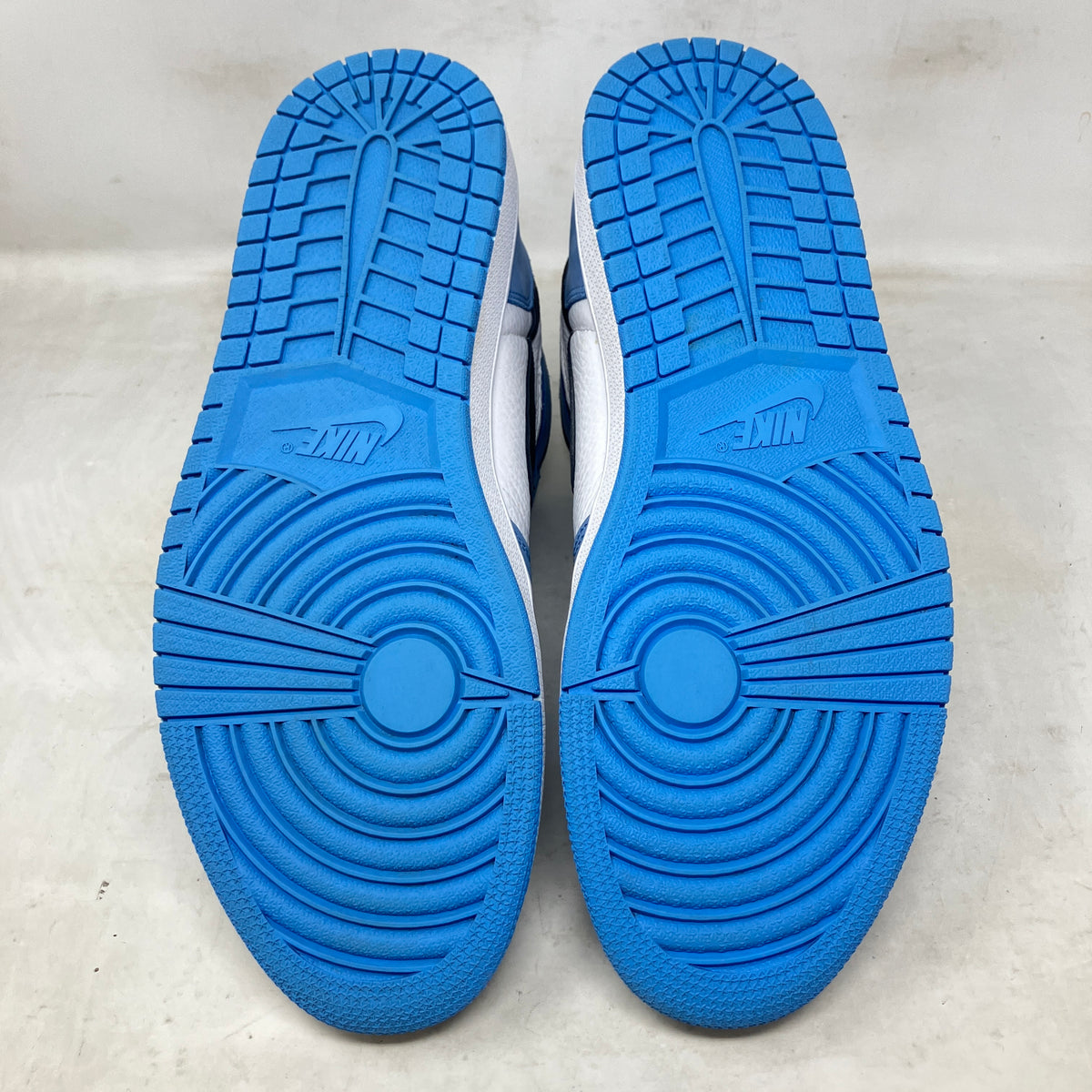 Jordan 1 Retro High OG University Blue