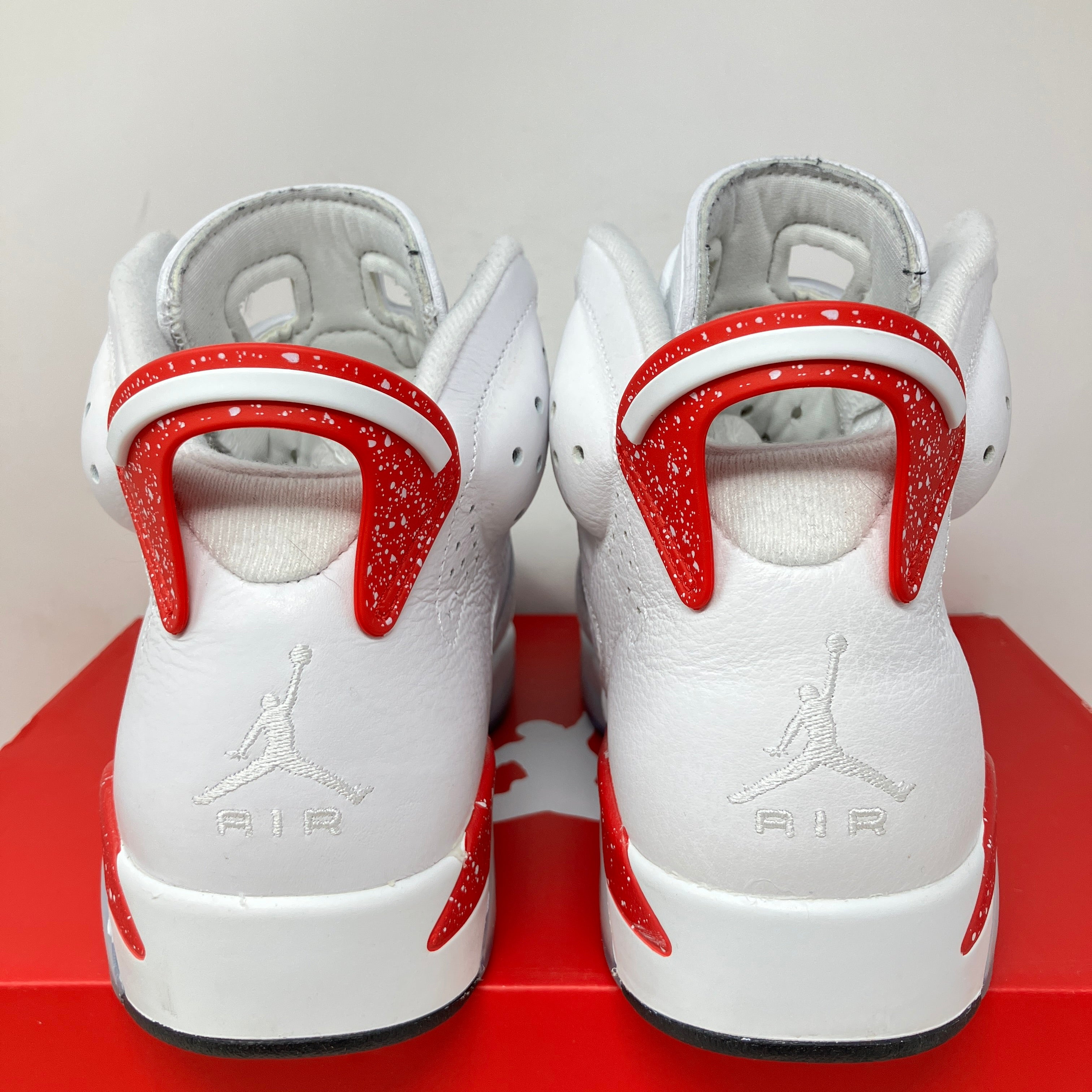 Jordan 6 Retro Red Oreo
