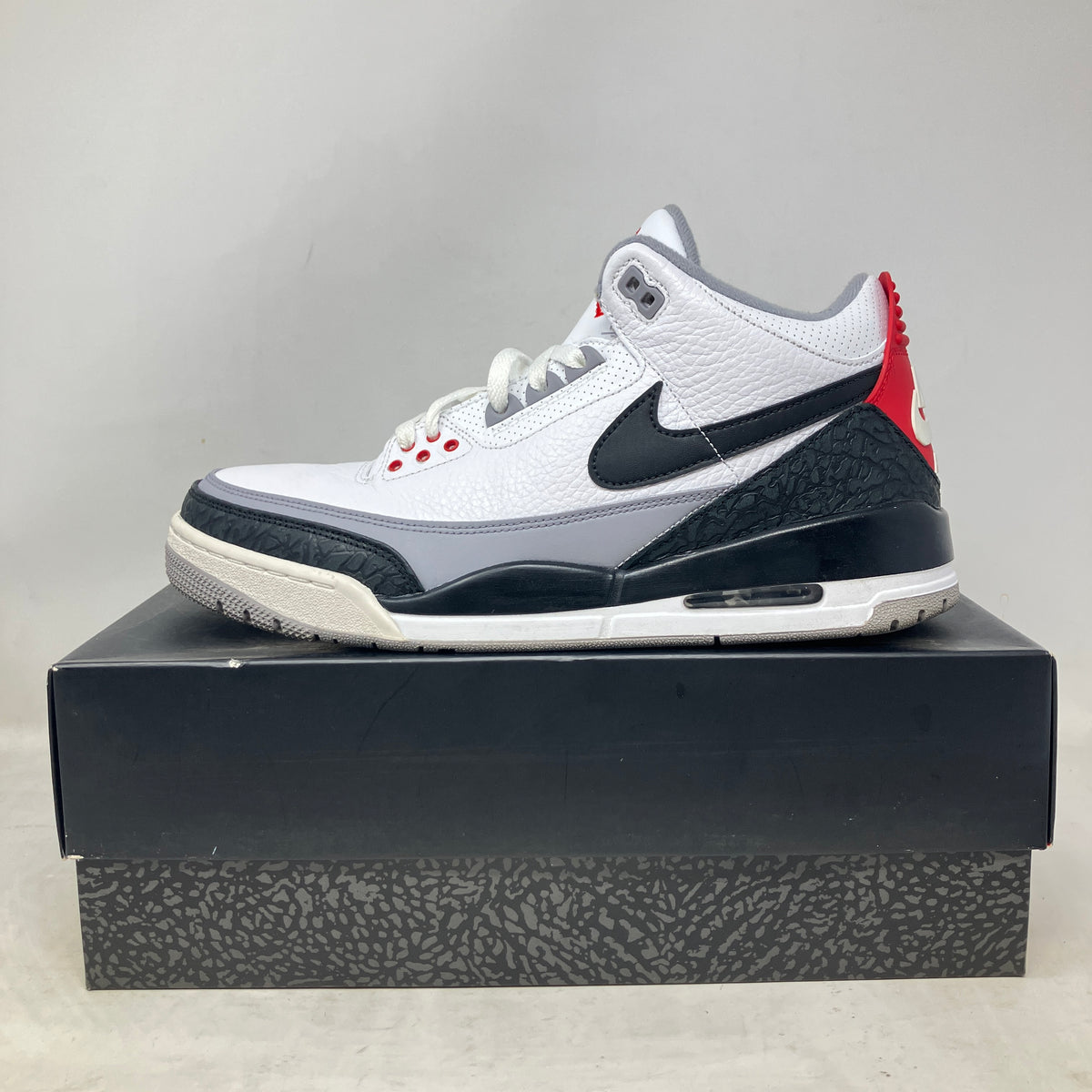 Jordan 3 Retro Tinker Hatfield