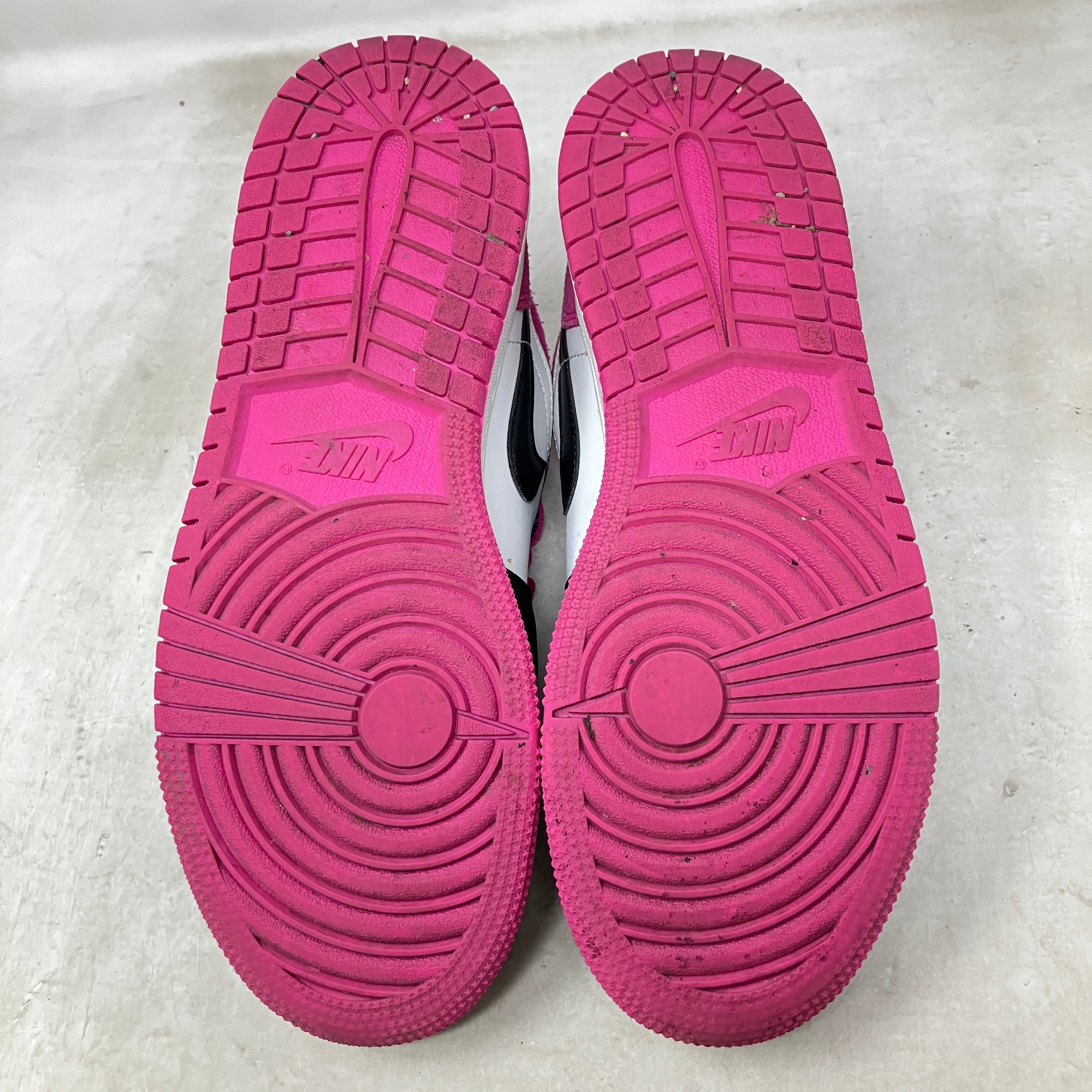 Jordan 1 Low Black Active Fuchsia (GS)