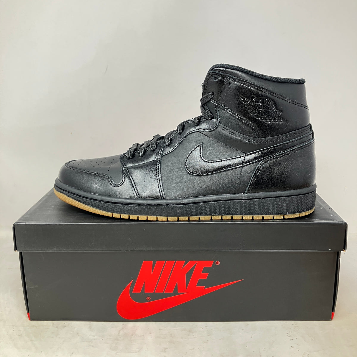 Jordan 1 Retro Black Gum