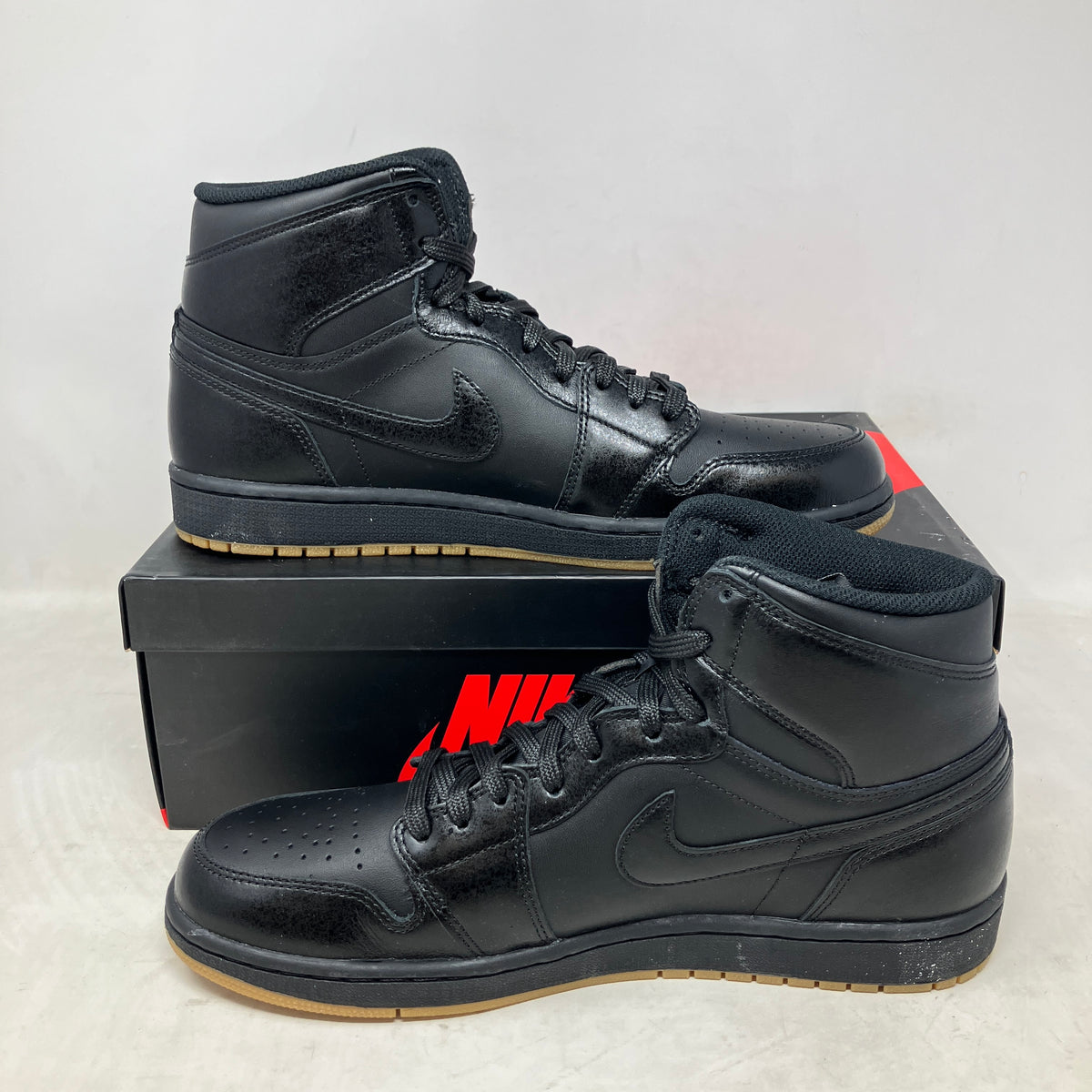 Jordan 1 Retro Black Gum