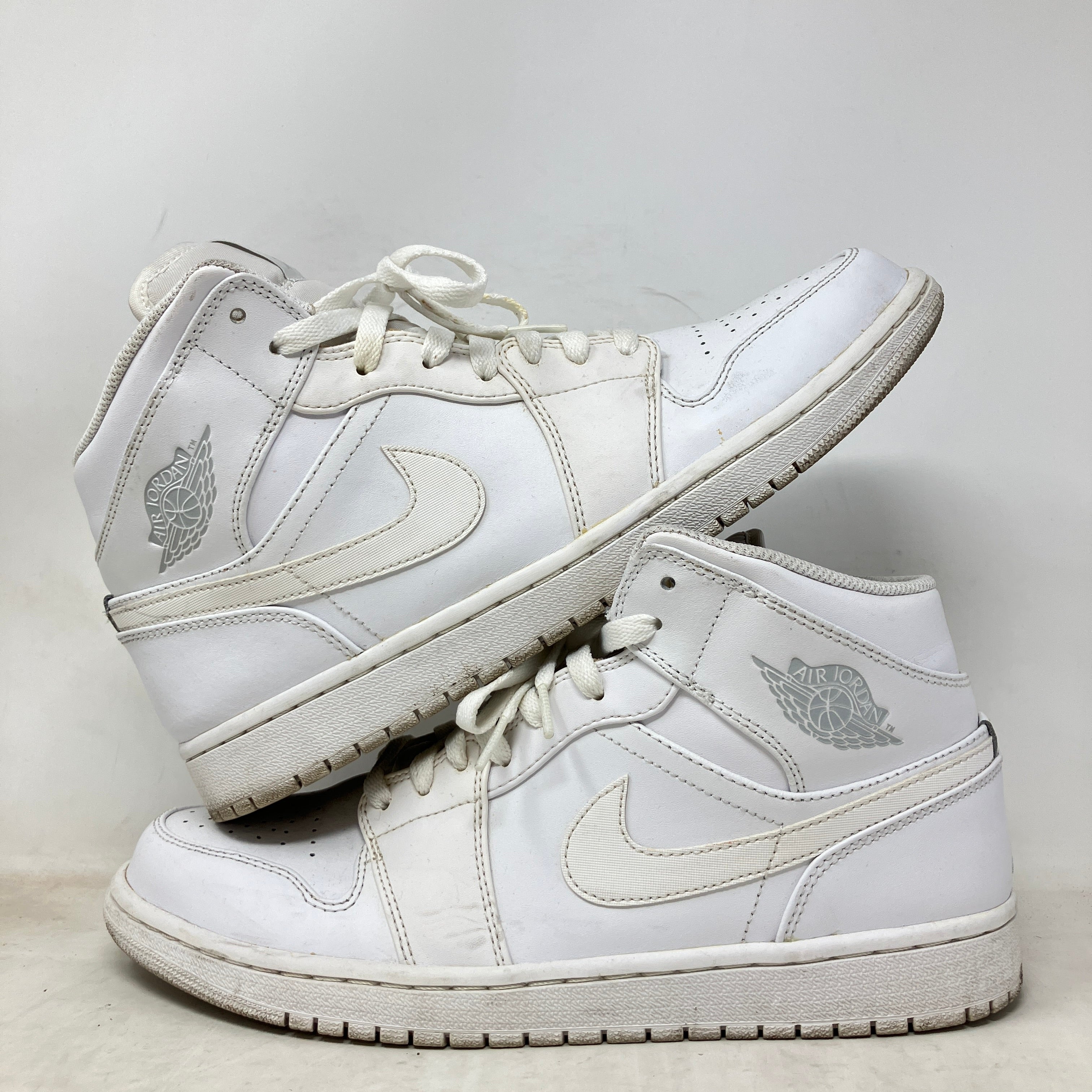 Jordan 1 Mid White/Pure Platinum
