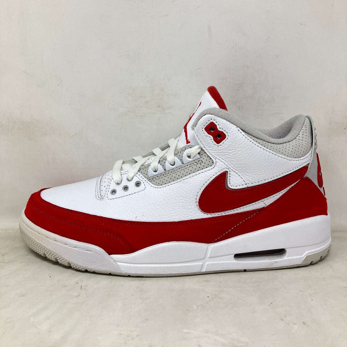 Jordan 3 Retro Tinker White University Red