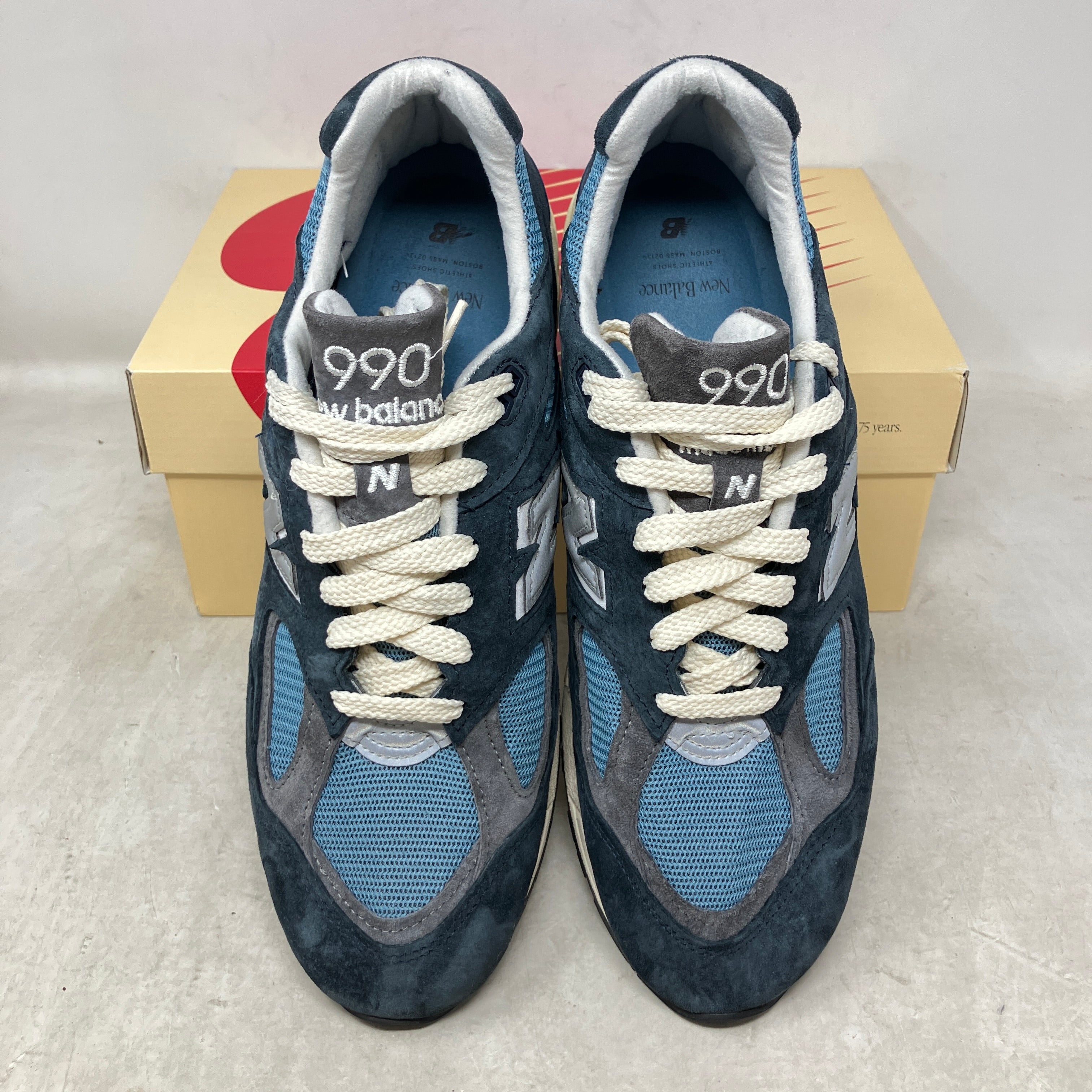 スニーカー new balance 990v2 