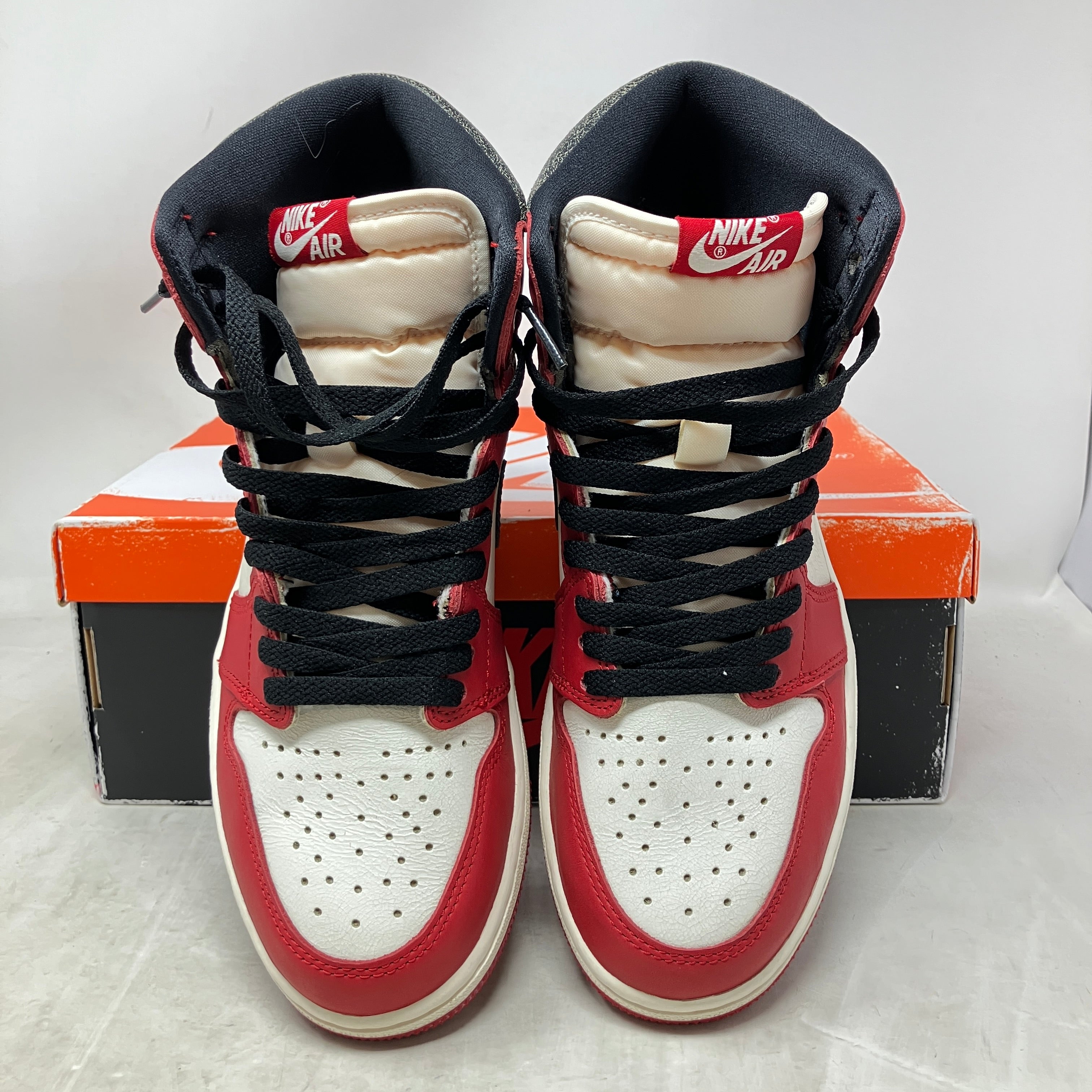 Jordan 1 Retro High OG Chicago Lost and Found