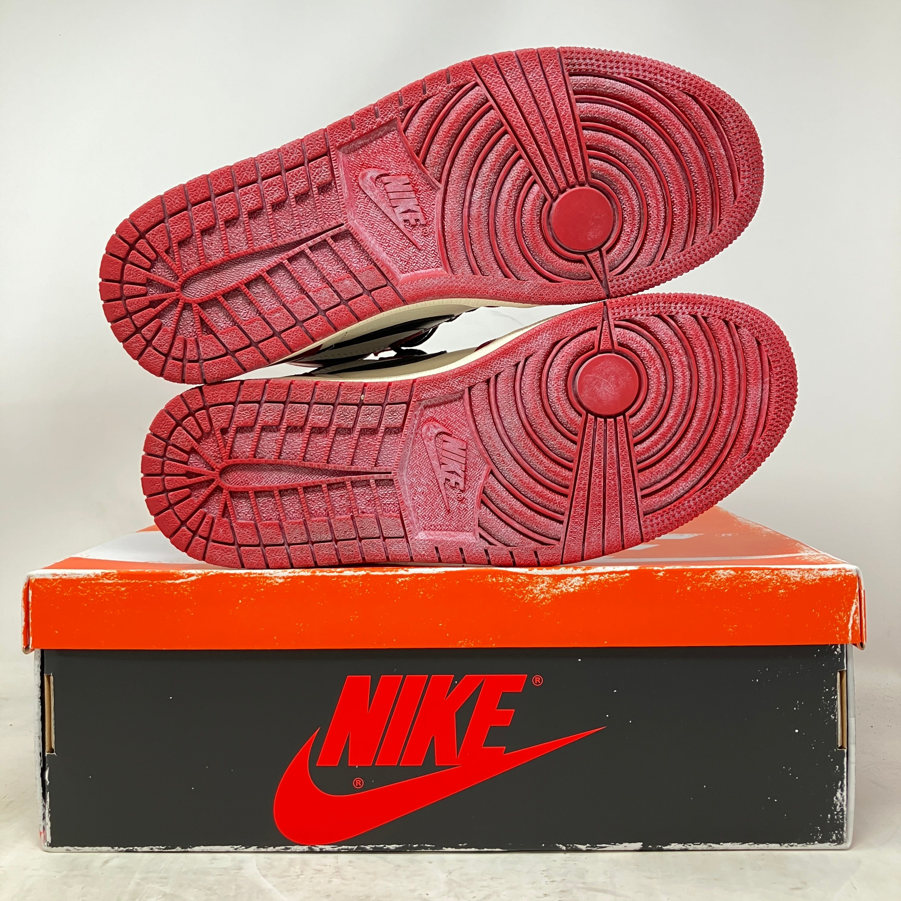 Jordan 1 Retro High OG Chicago Lost and Found