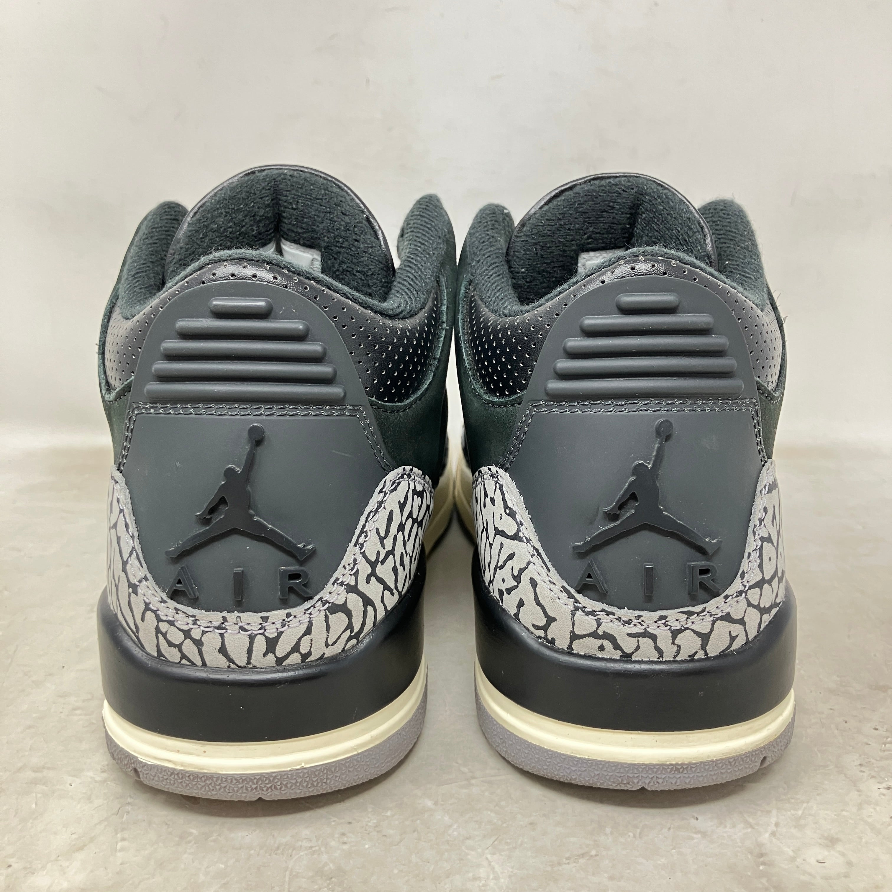 Jordan 3 Retro Off Noir (Women's)