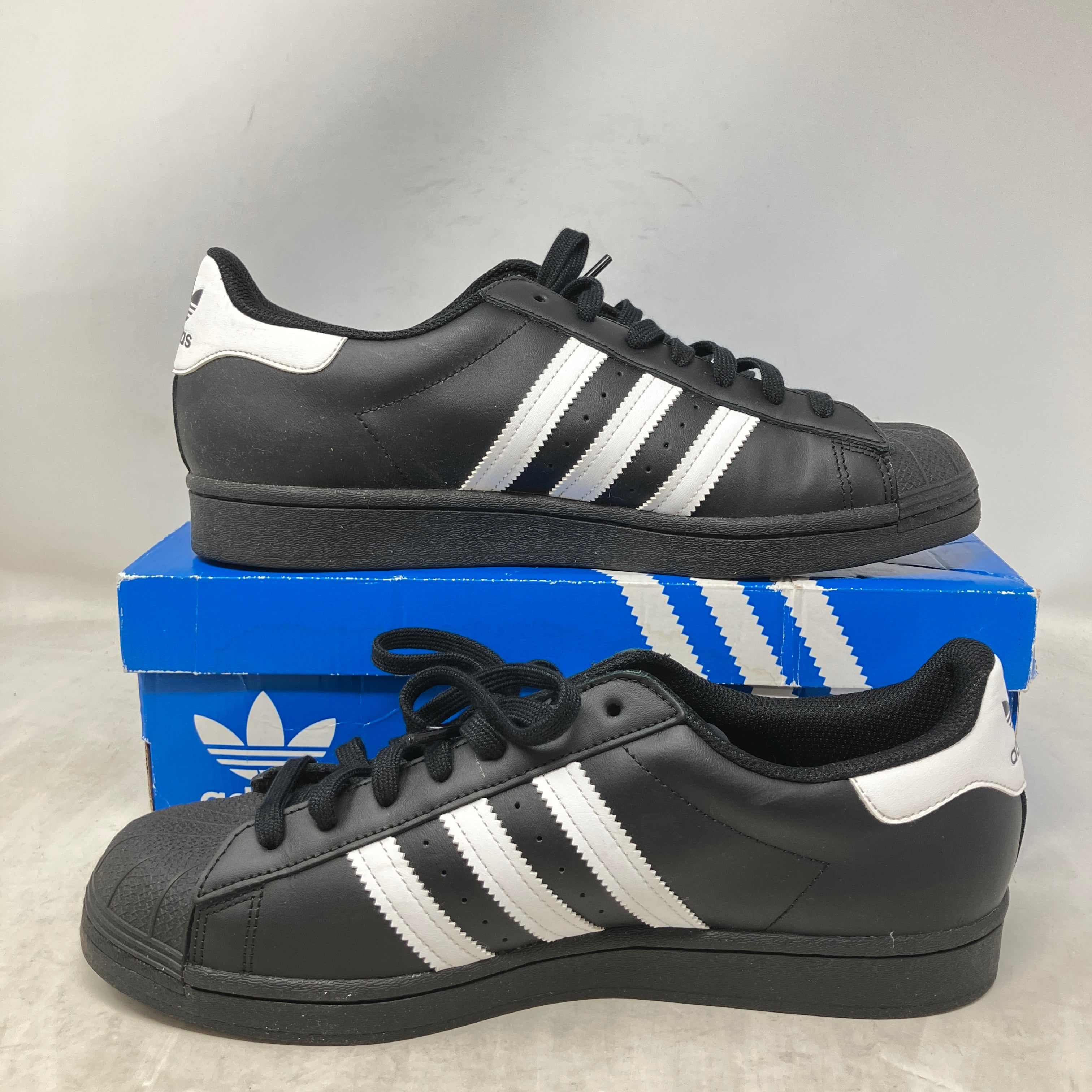 adidas Superstar Core Black Cloud White Gold